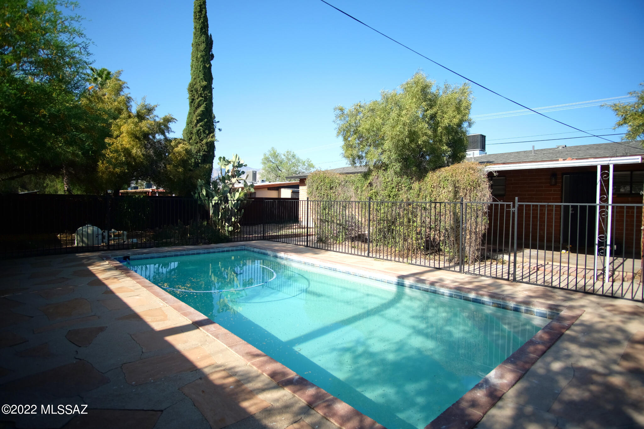 El Cerrito Est - Residential Lease