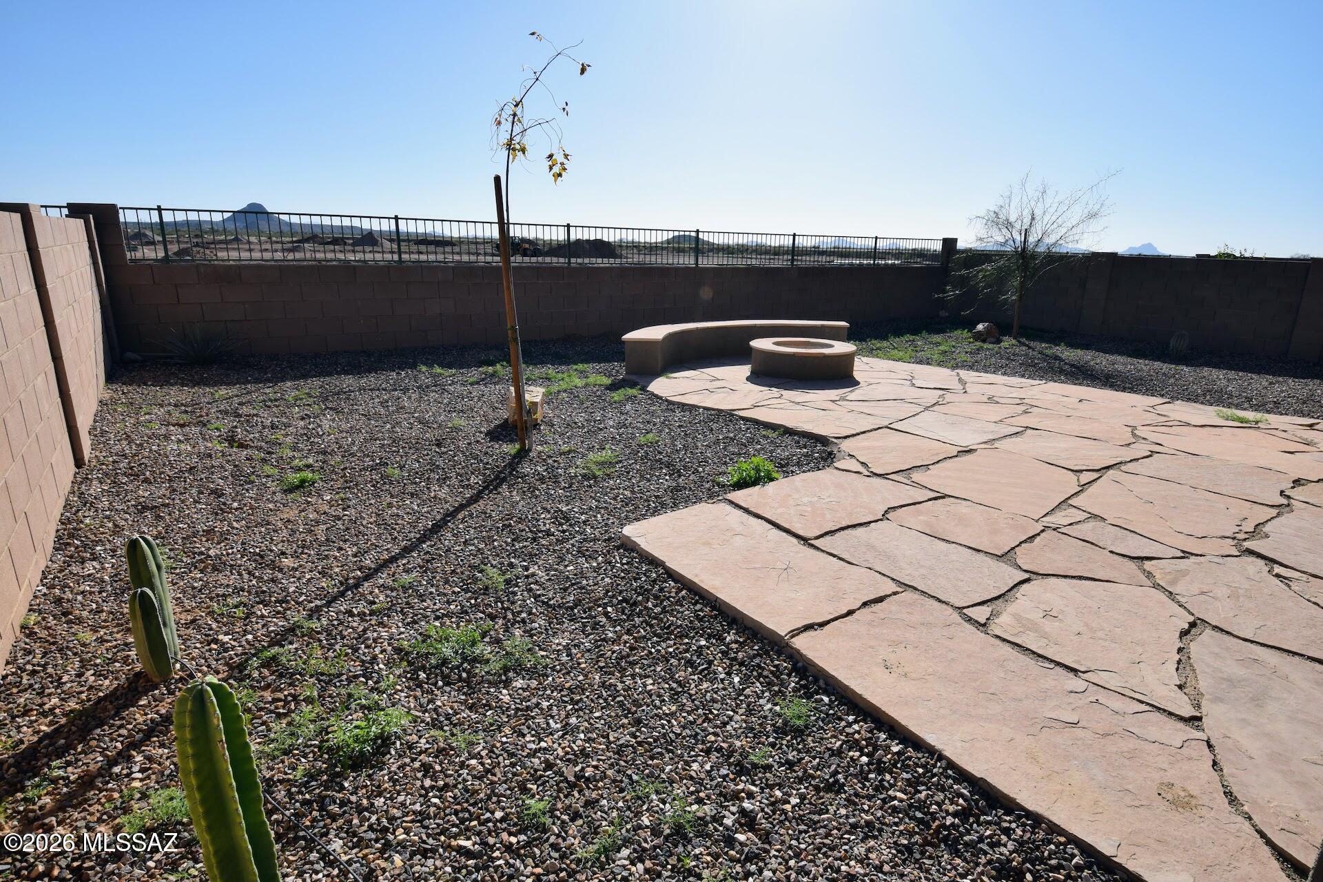 Saguaro Bloom Block 2 - Residential Lease