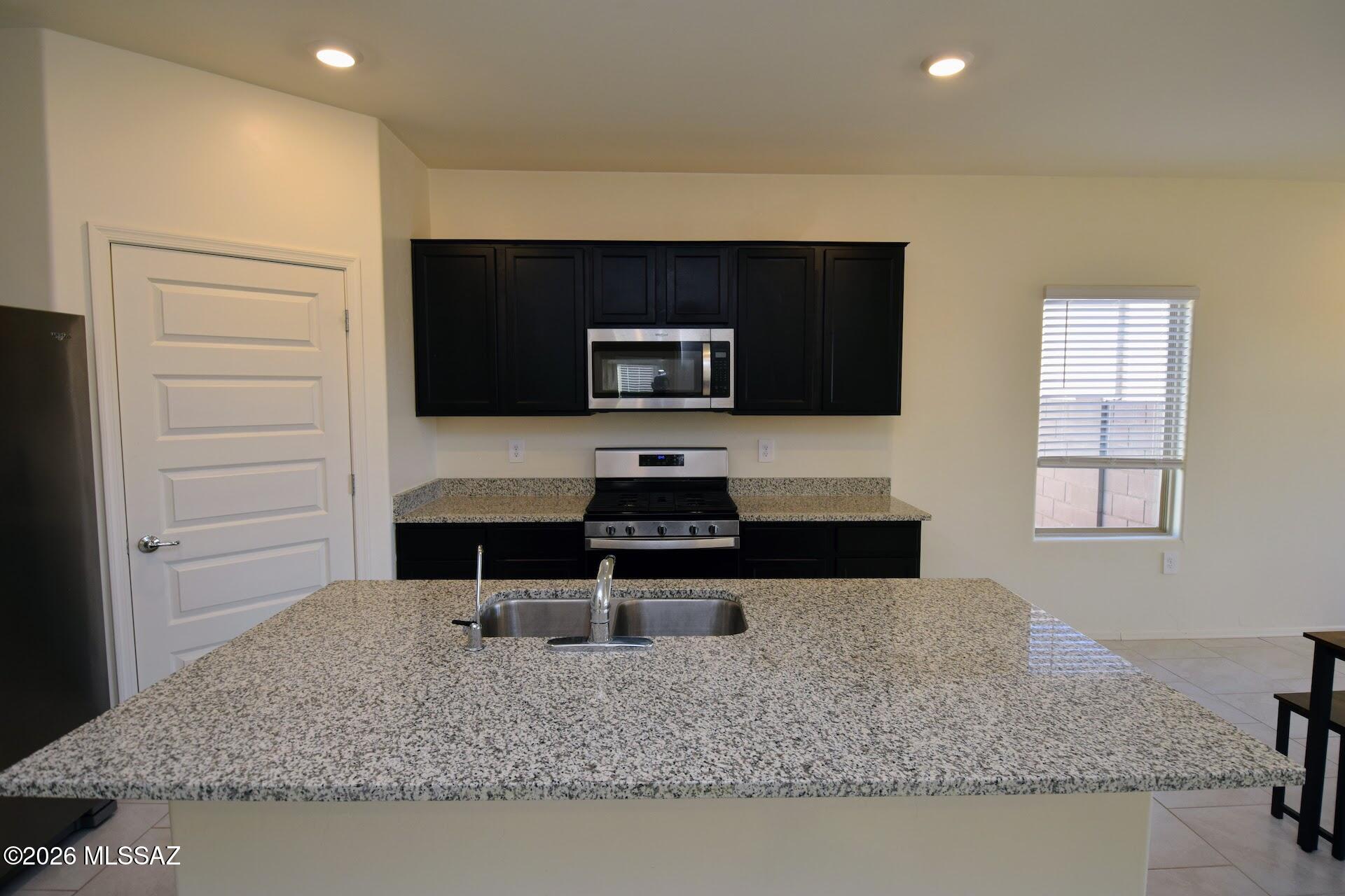 Saguaro Bloom Block 2 - Residential Lease