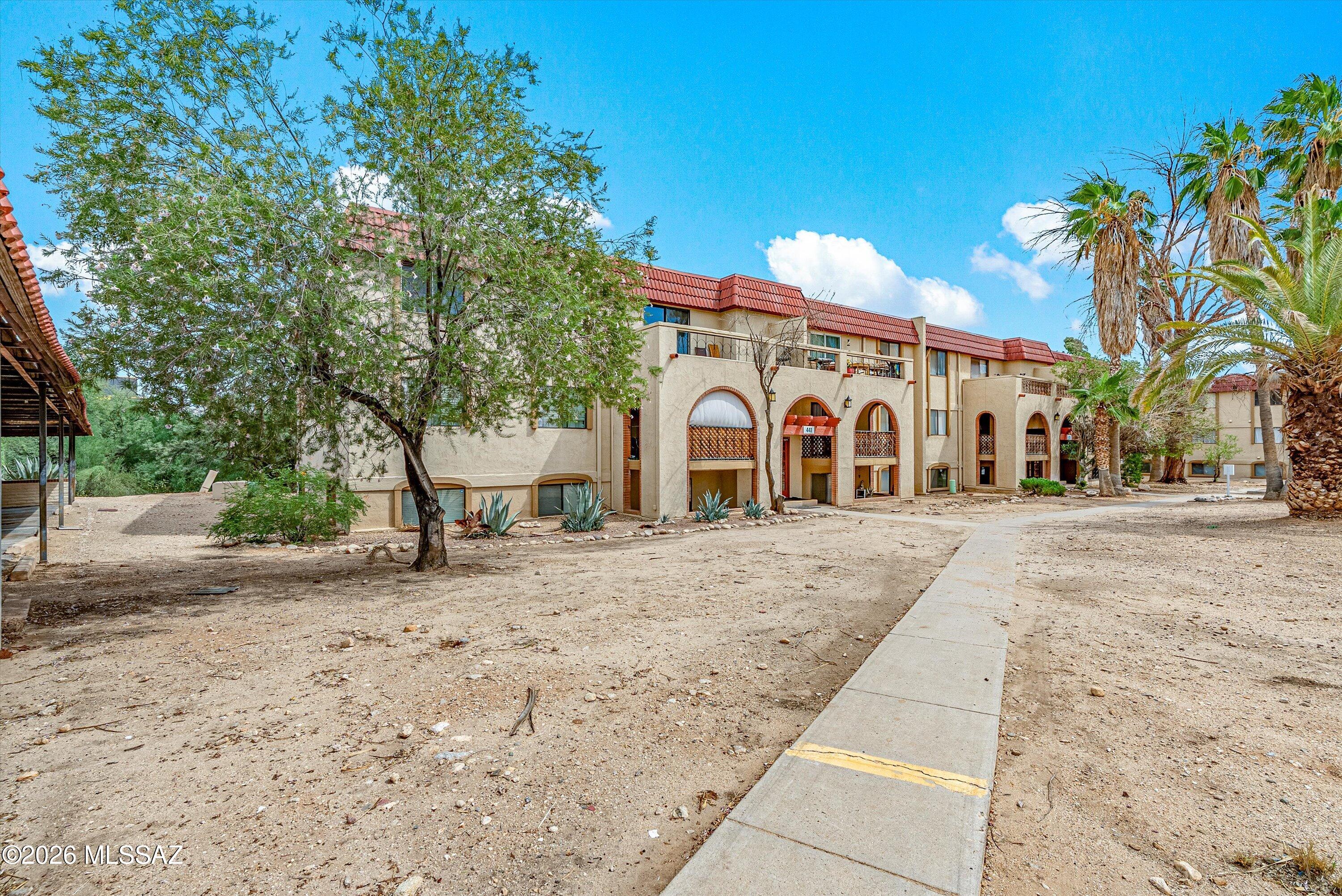 Barcelona Manor Condominiums - Residential