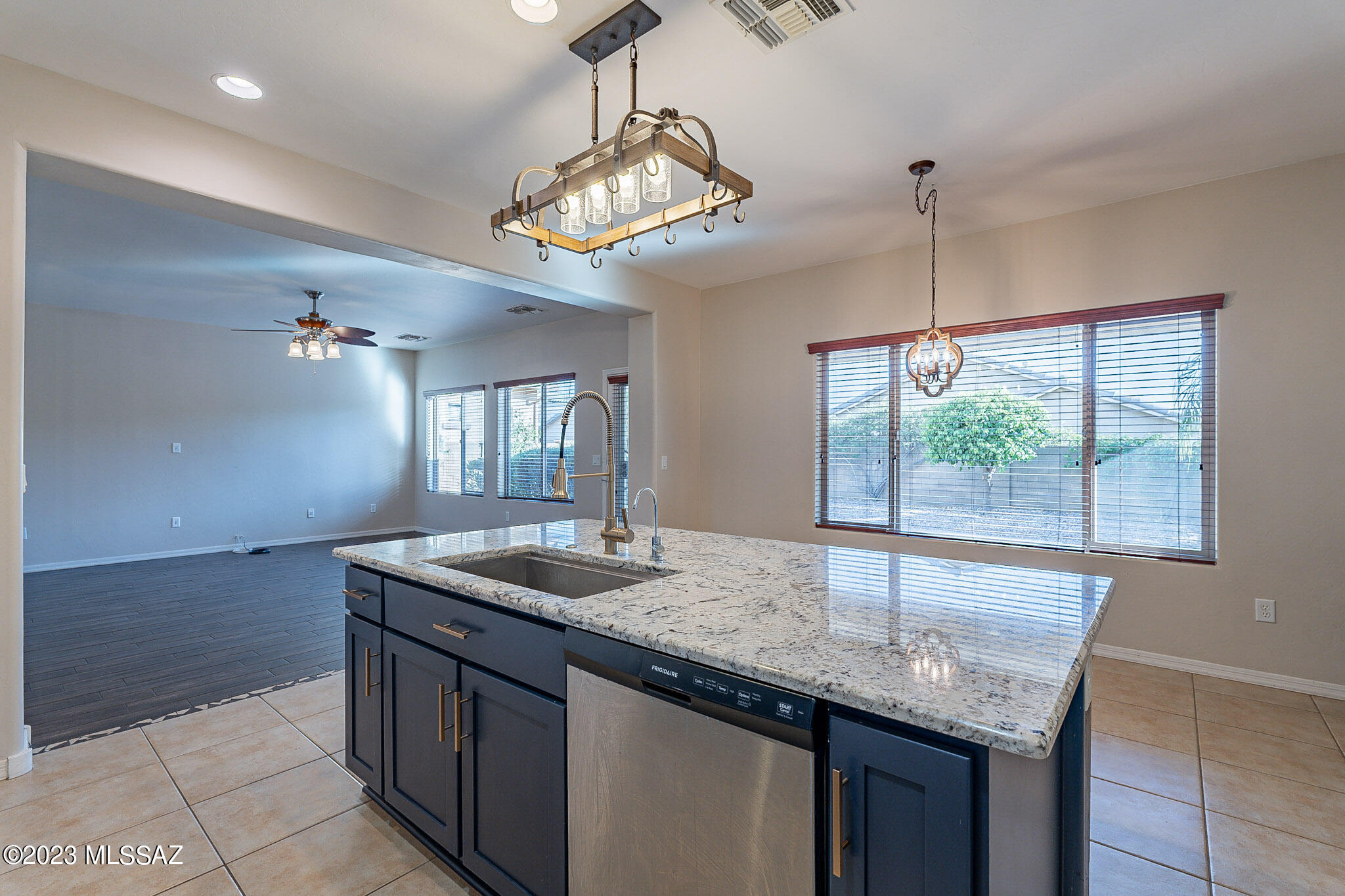 Rancho Vistoso NGHB 10 & 11 (1-360) - Residential Lease