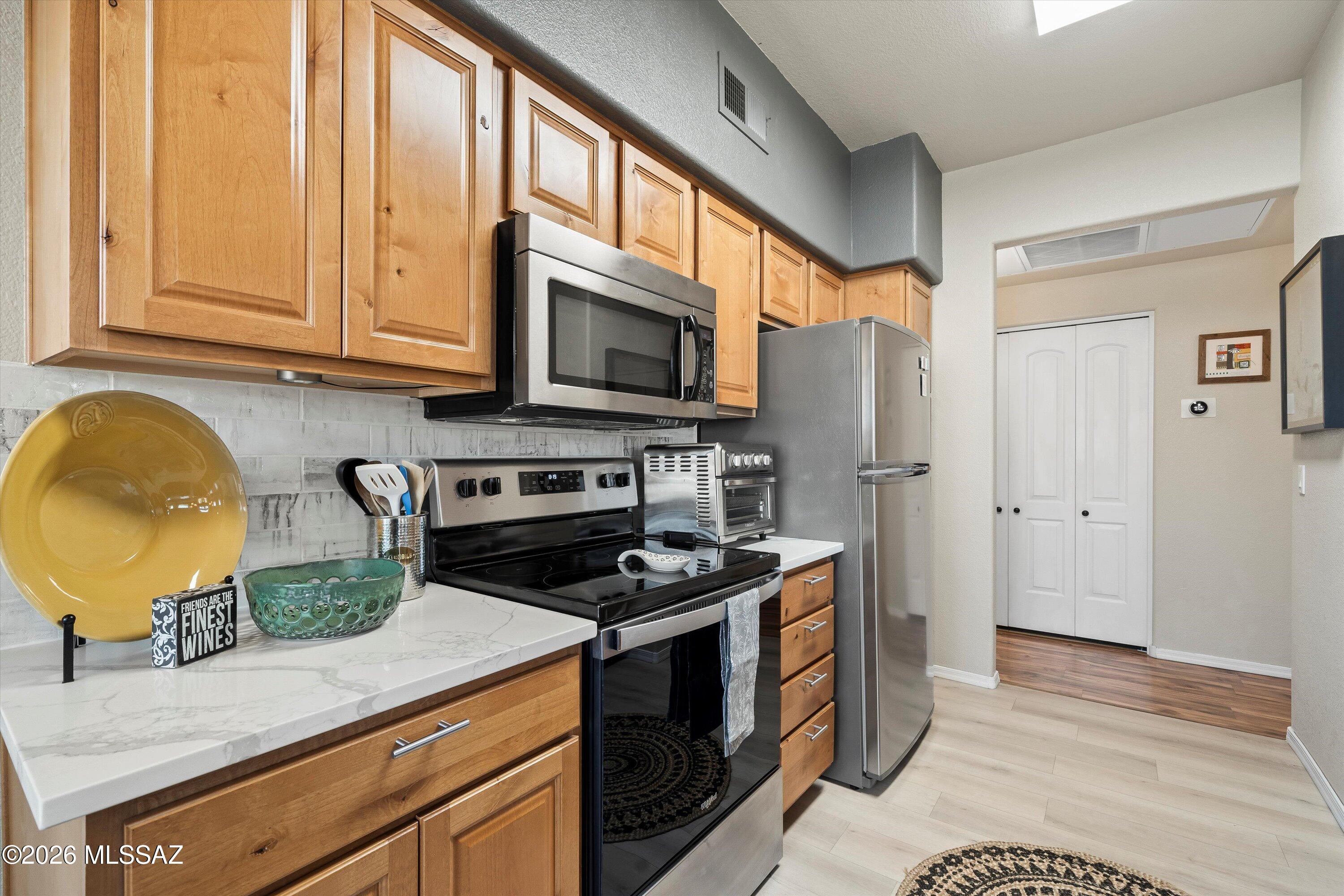 Pinnacle Canyon Condominium - Residential