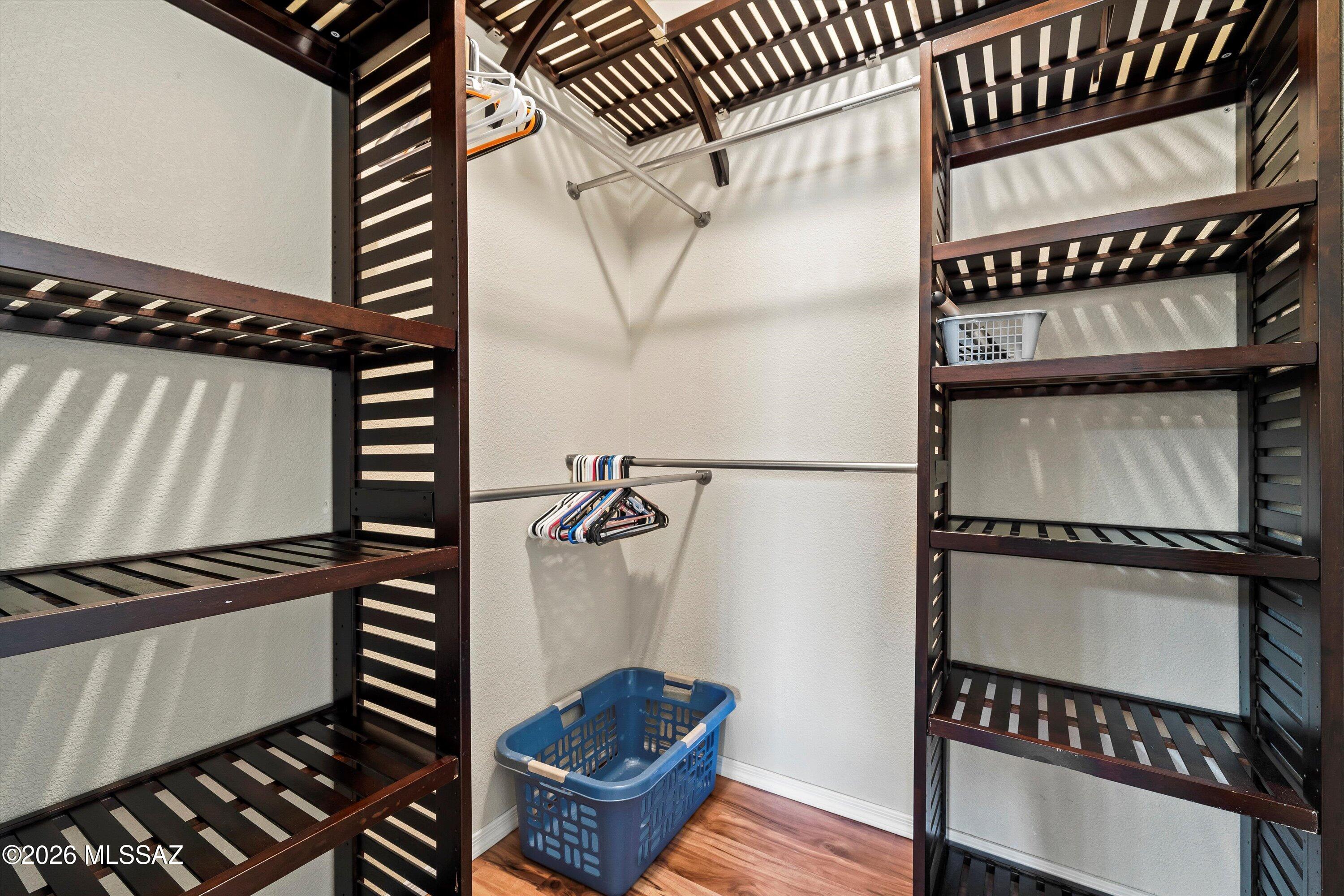 Pinnacle Canyon Condominium - Residential