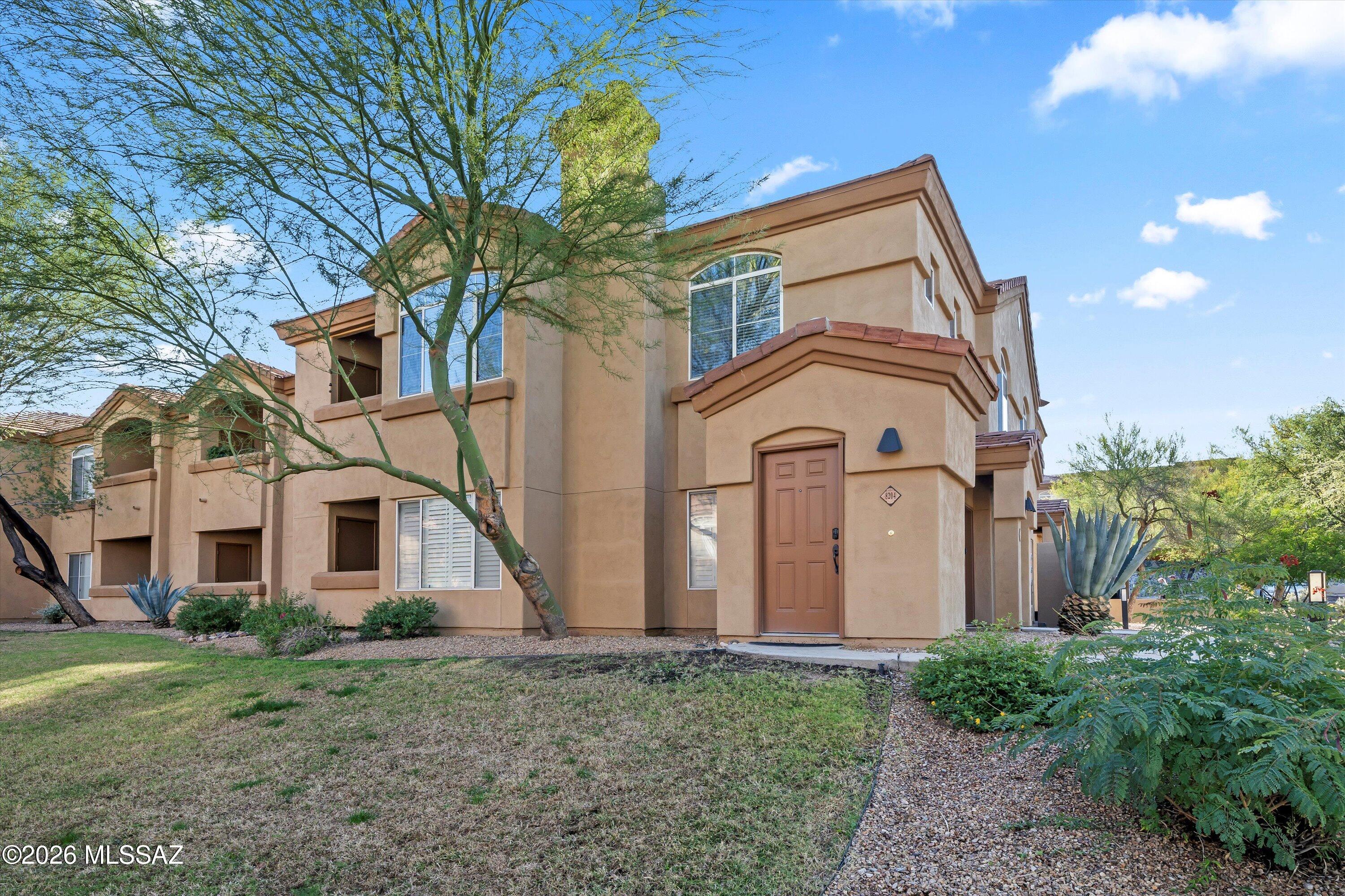 Pinnacle Canyon Condominium - Residential