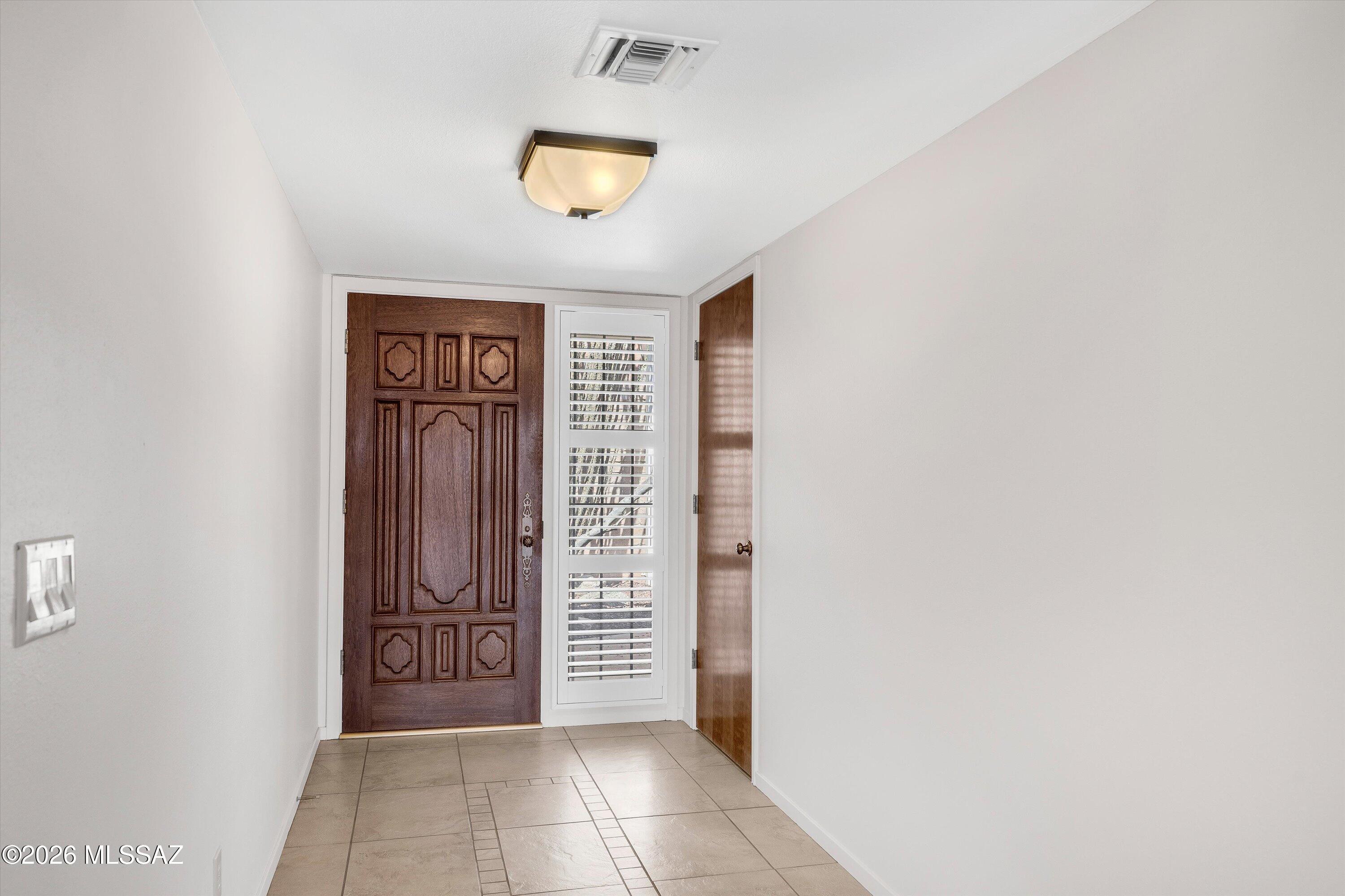 Villas De La Canada (1-74) - Residential