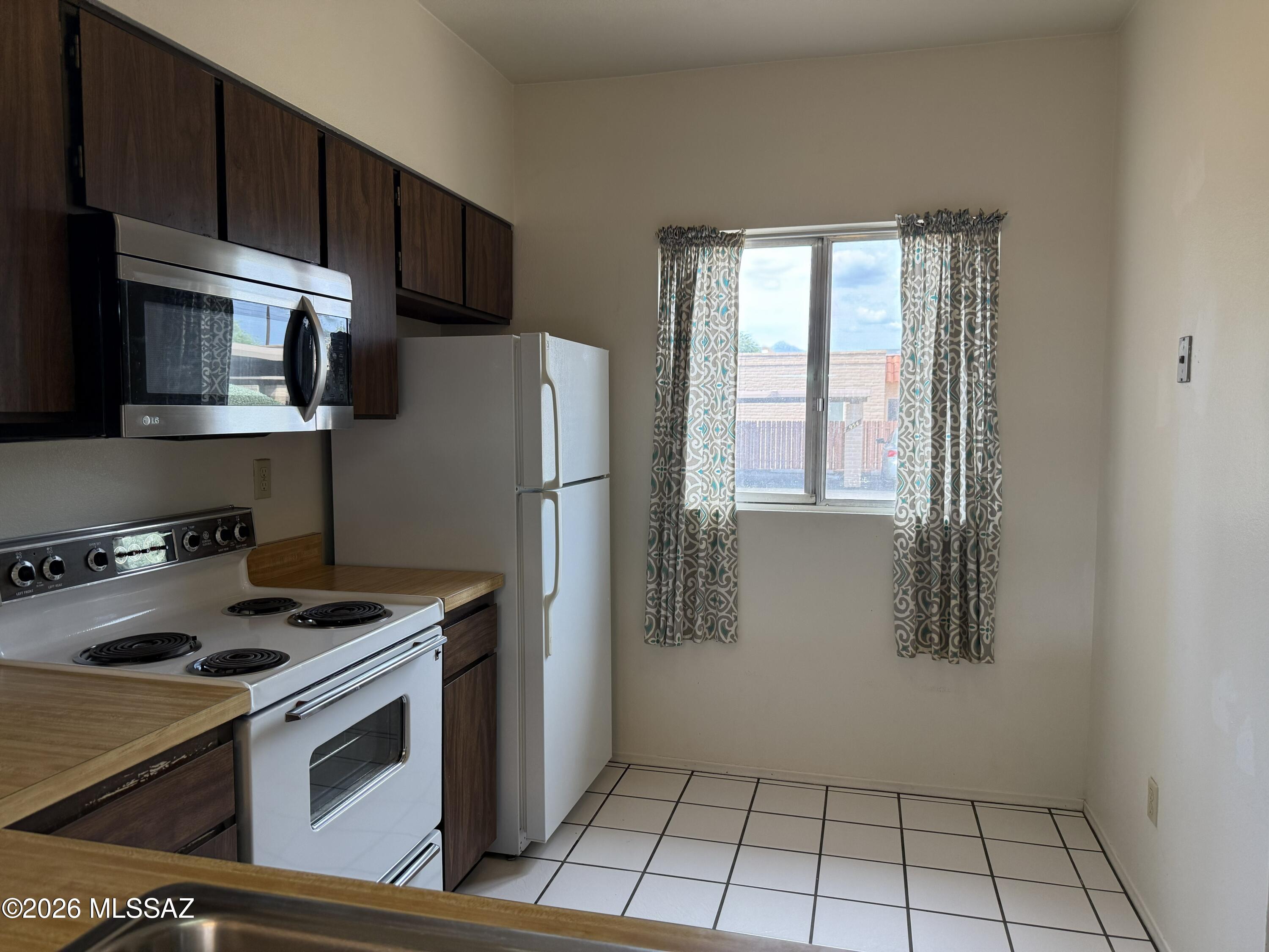 Pantano Park (1-77,78,79) - Residential Lease