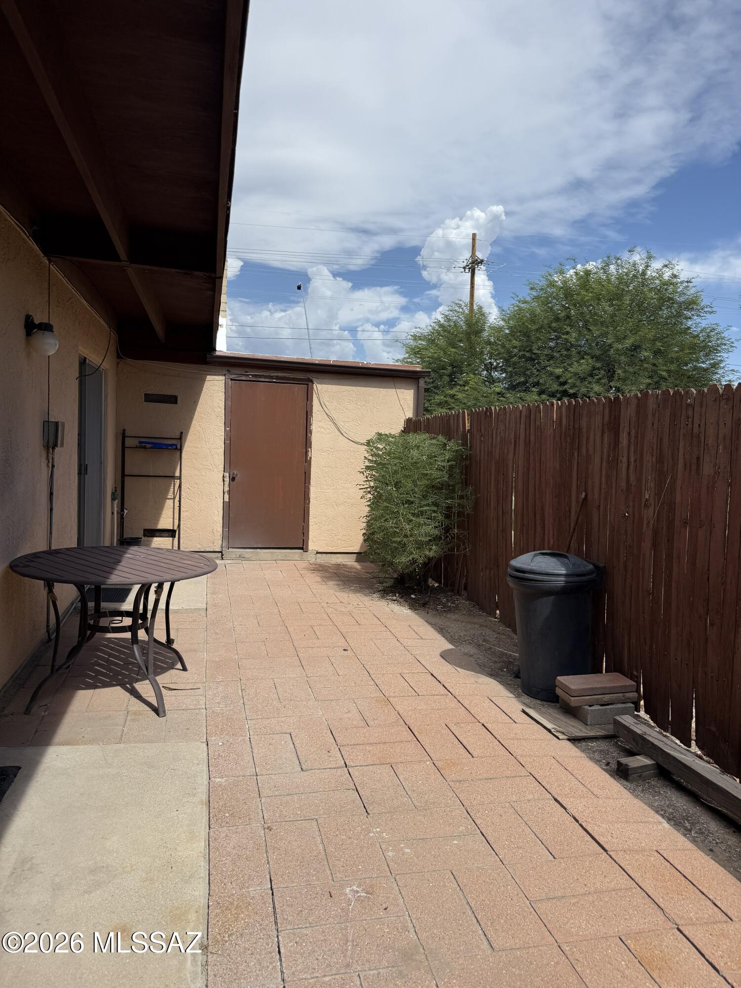 Pantano Park (1-77,78,79) - Residential Lease