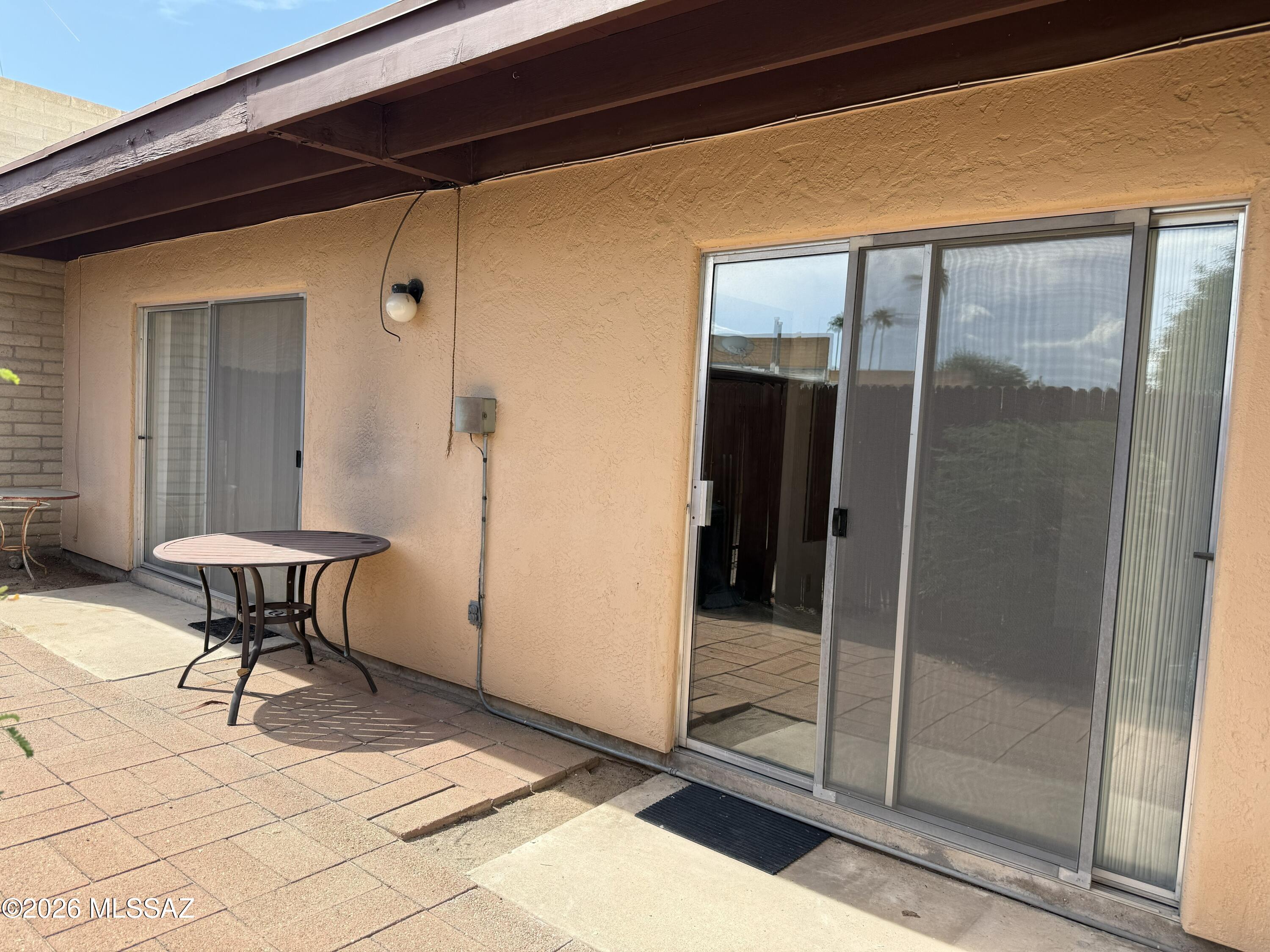 Pantano Park (1-77,78,79) - Residential Lease