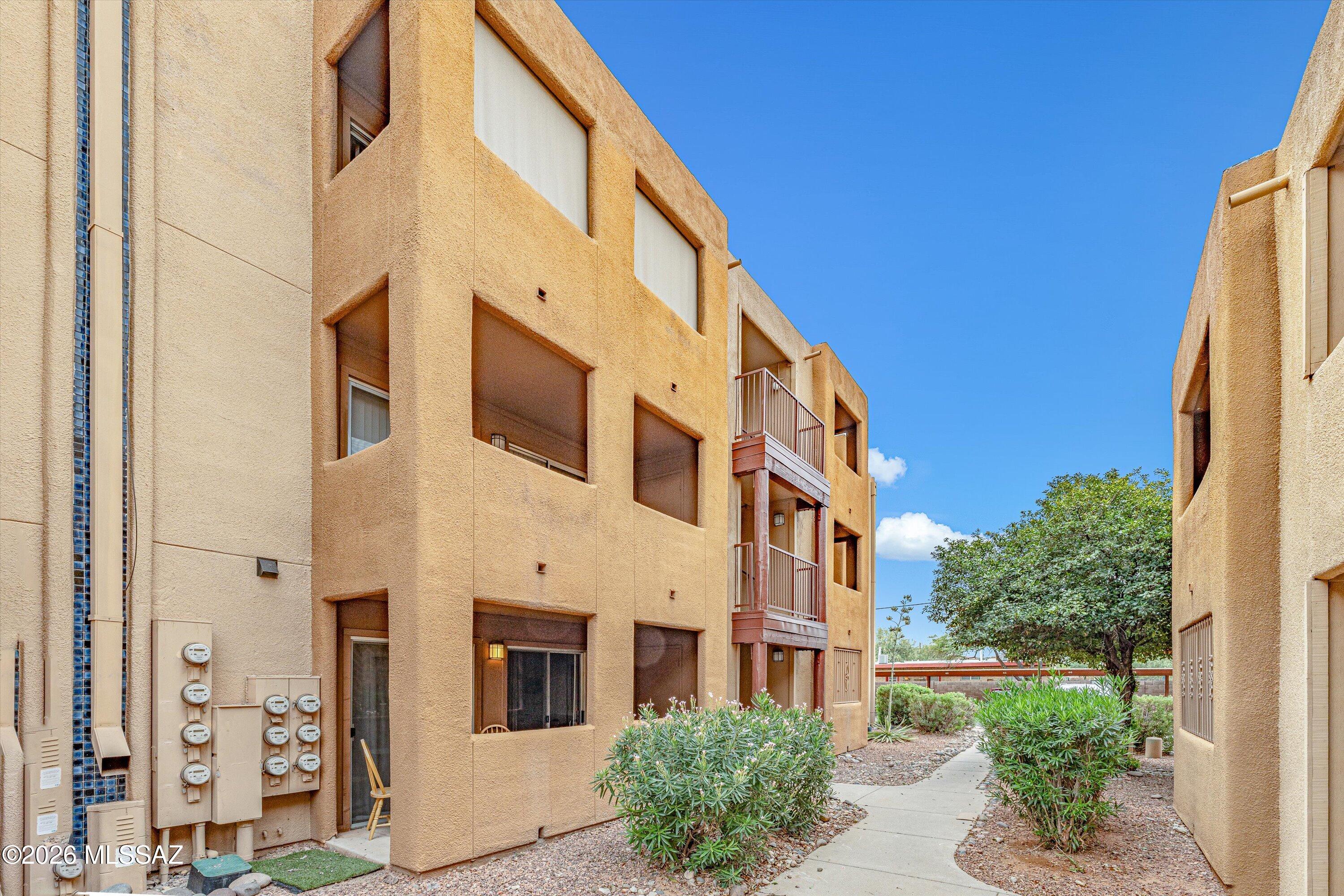 Casa Club Condominium - Residential