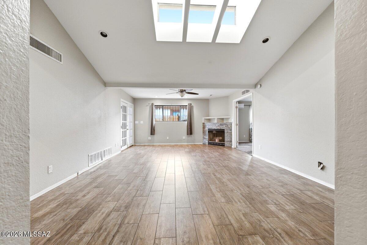Edgebrooke Village (1-79) - Residential