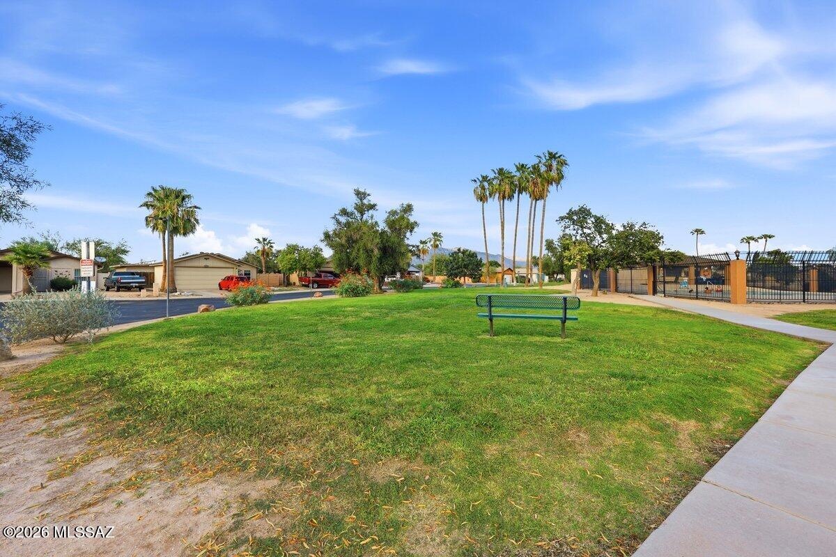 Edgebrooke Village (1-79) - Residential