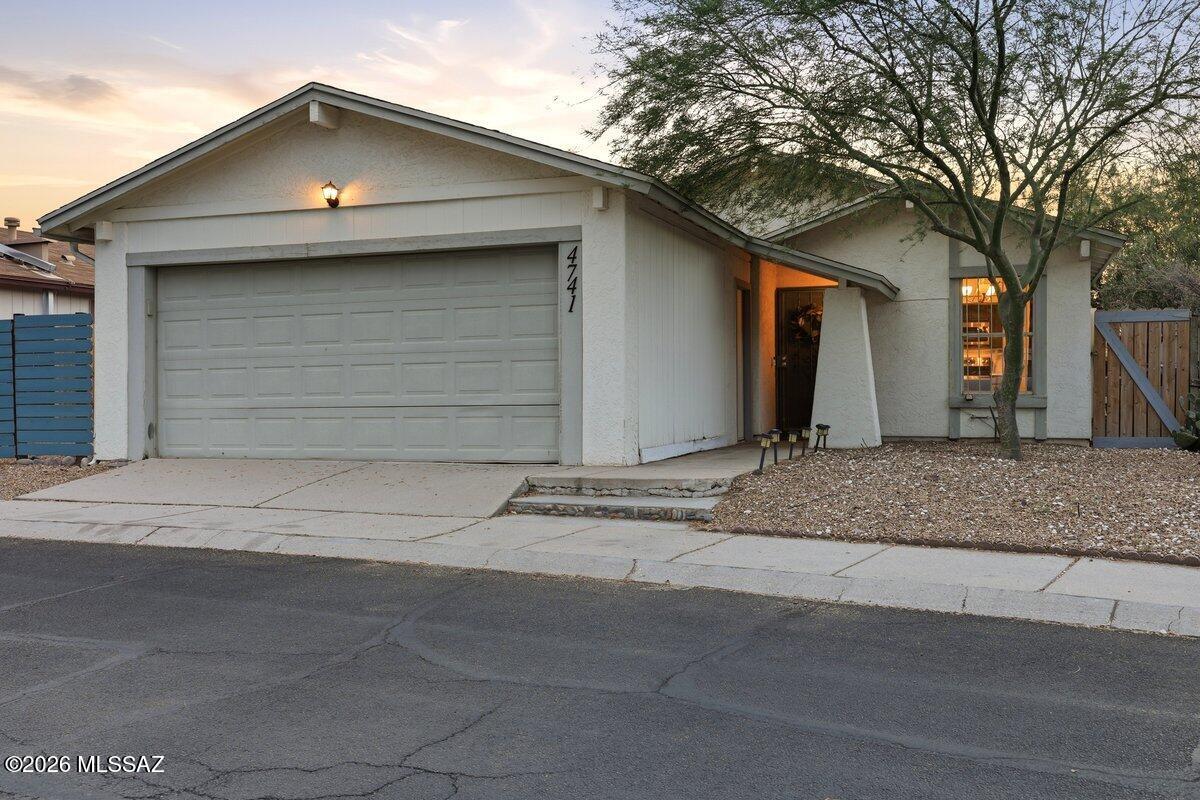 Edgebrooke Village (1-79) - Residential