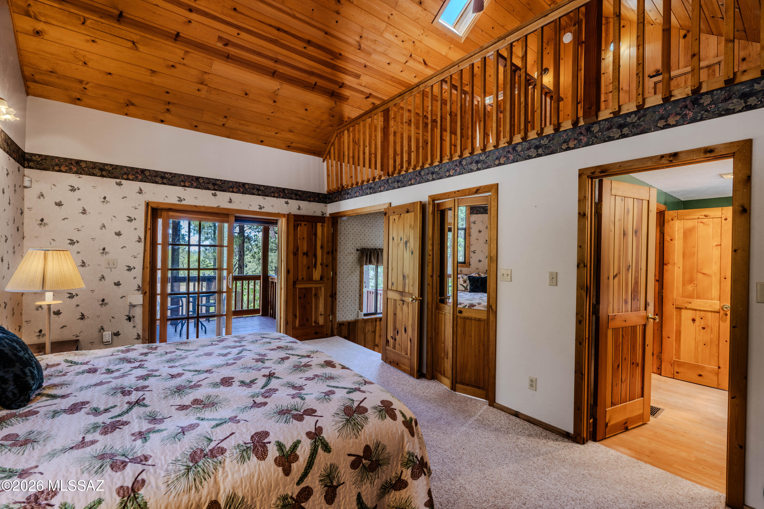 Loma Sabino Pines - Residential