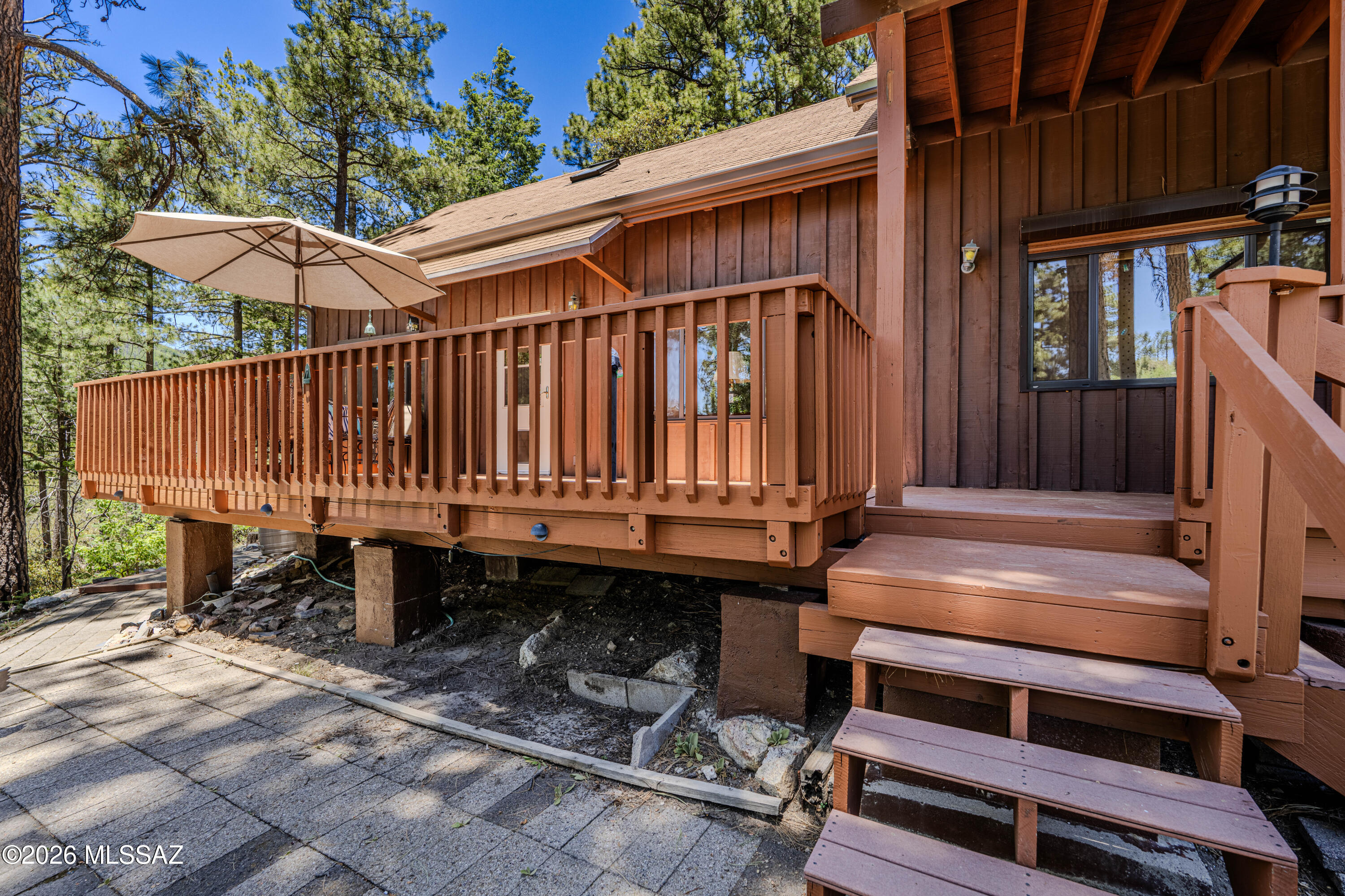 Loma Sabino Pines - Residential