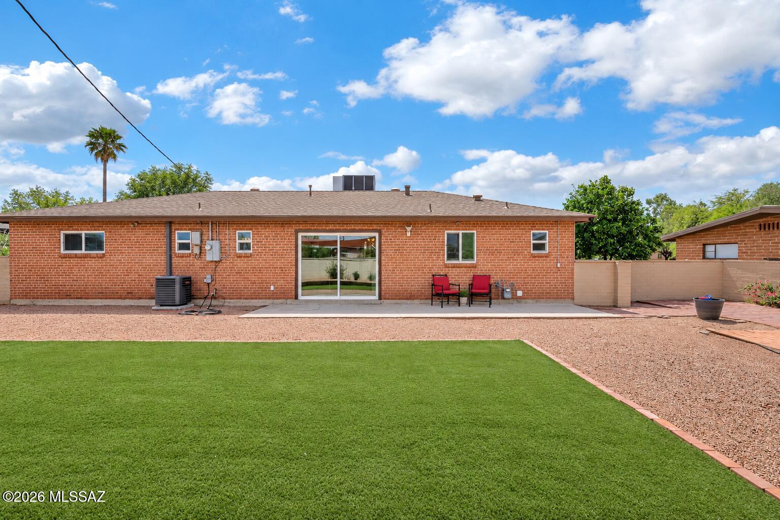 Manana Vista - Residential