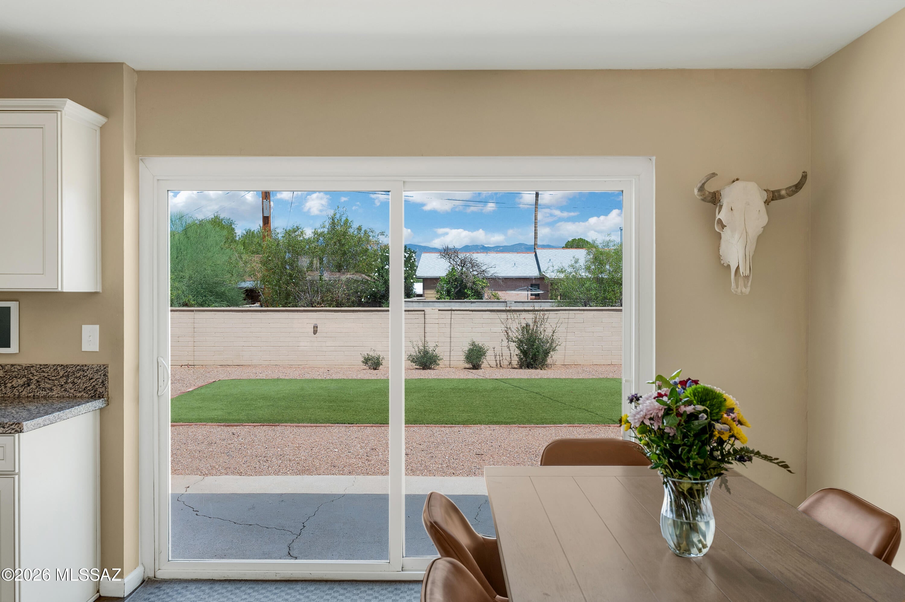 Manana Vista - Residential