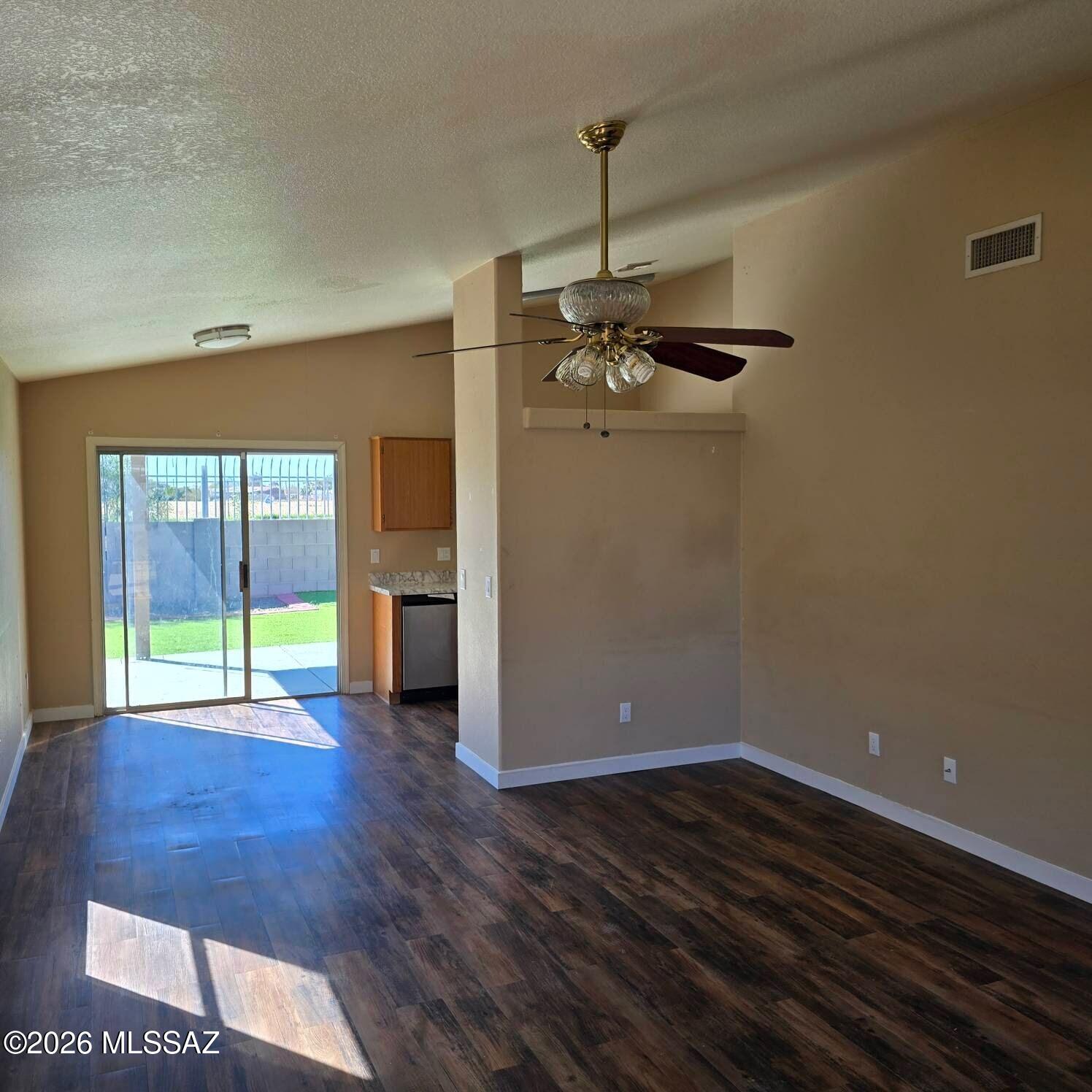 Desert View (1-127) - Residential