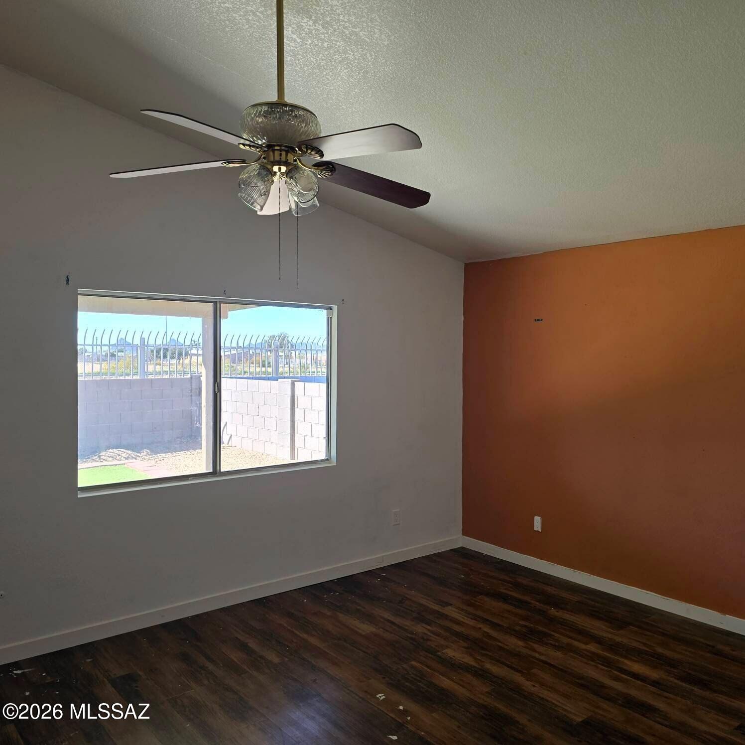 Desert View (1-127) - Residential