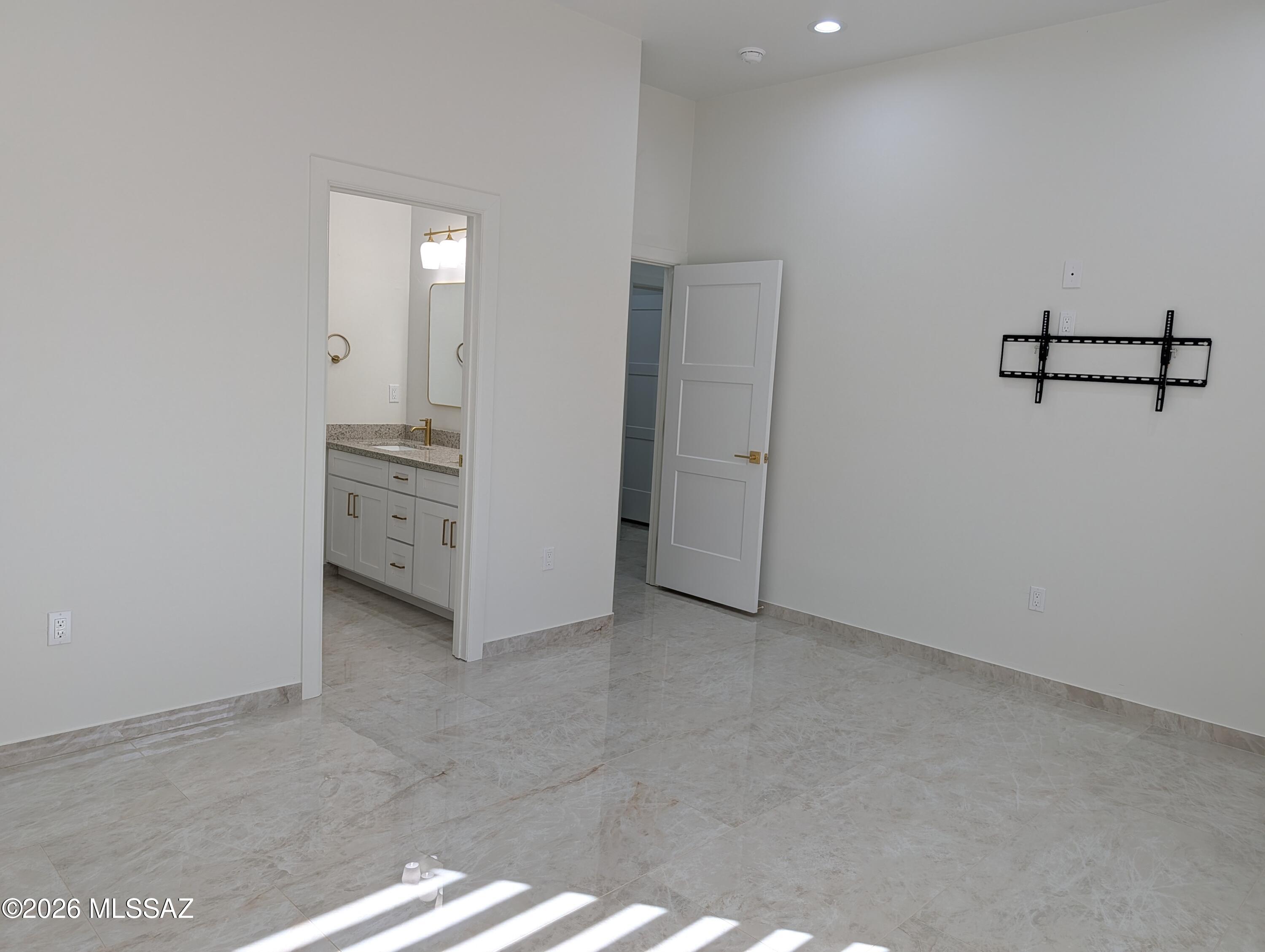 Rio Rico Villas 11 - Residential