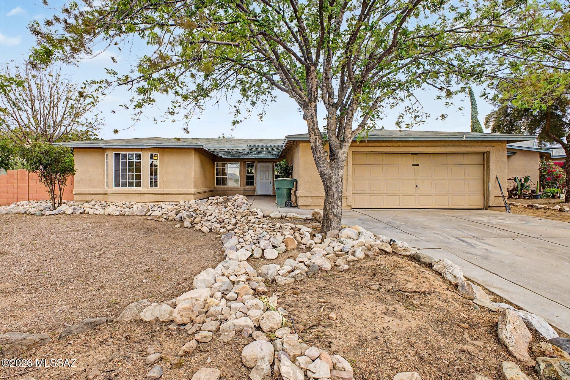 Handyman special with great potential! Ideal fix-and-flip opportunity or perfect for a buyer looking to build instant sweat equity. Short-term seller financing is available with just 10% down  Financing for renovations is also available.  Owner/Agent.