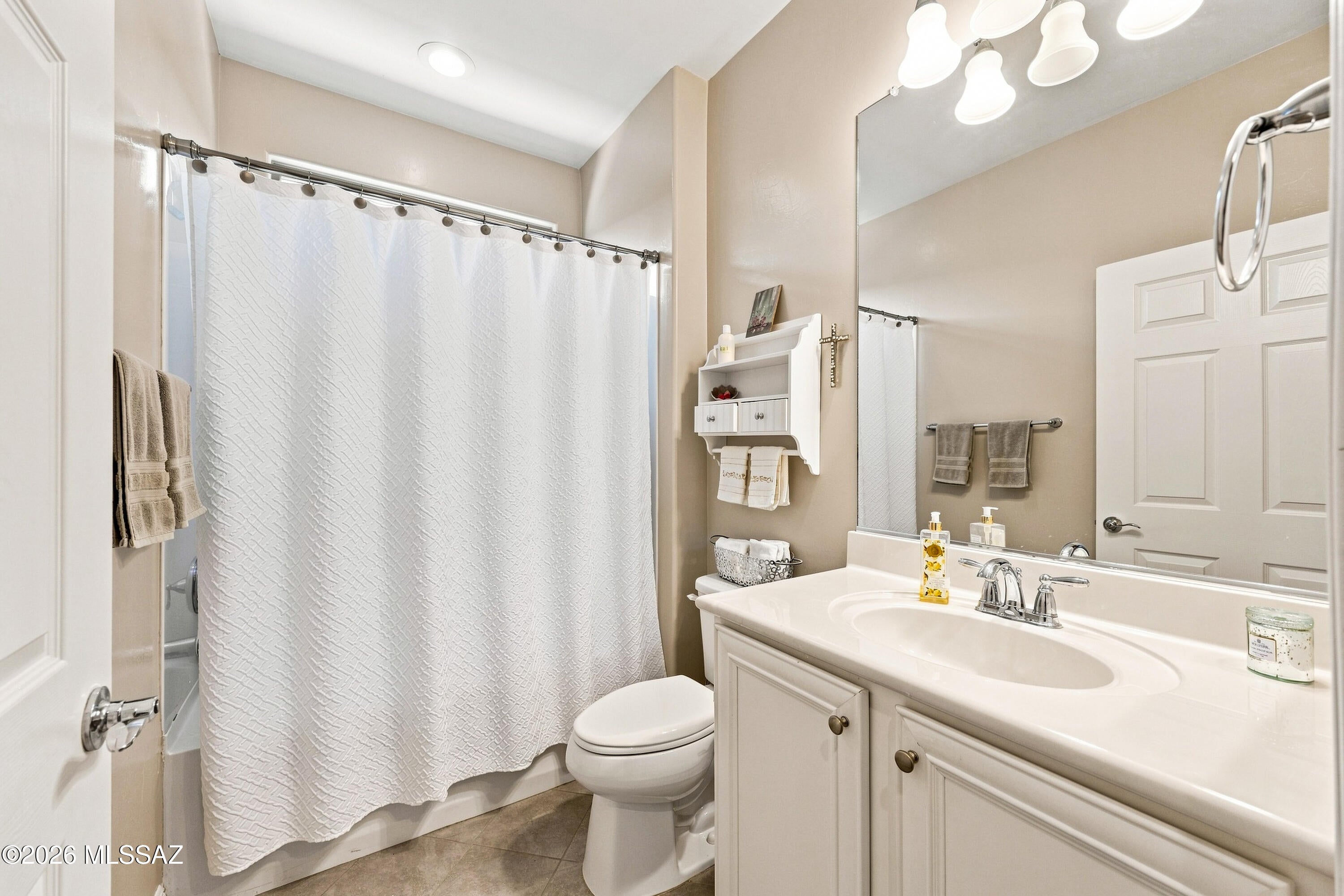 Del Webb At Dove Mountain SQ20131930189 - Residential