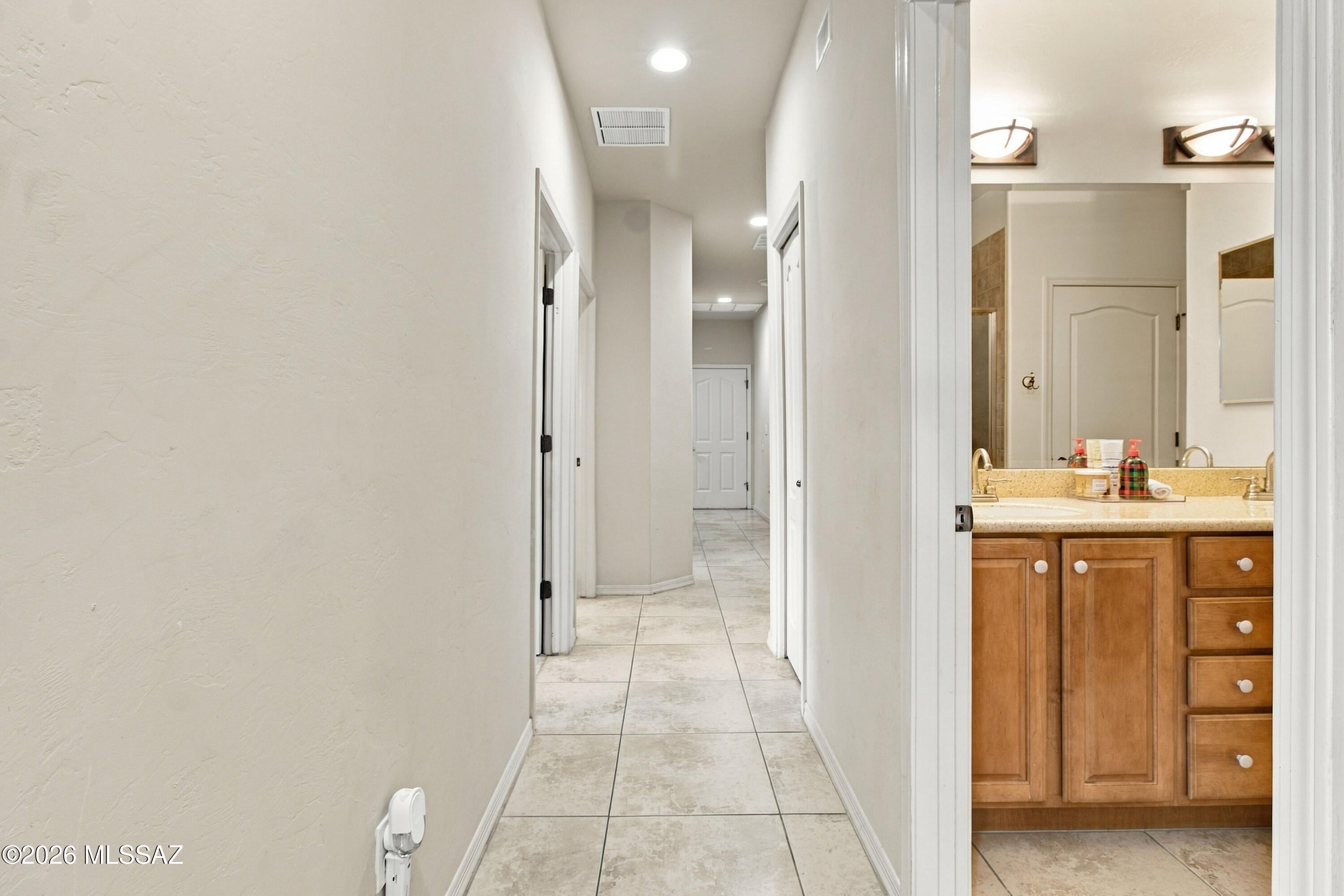 New Tucson Unit NO. 30 - Residential