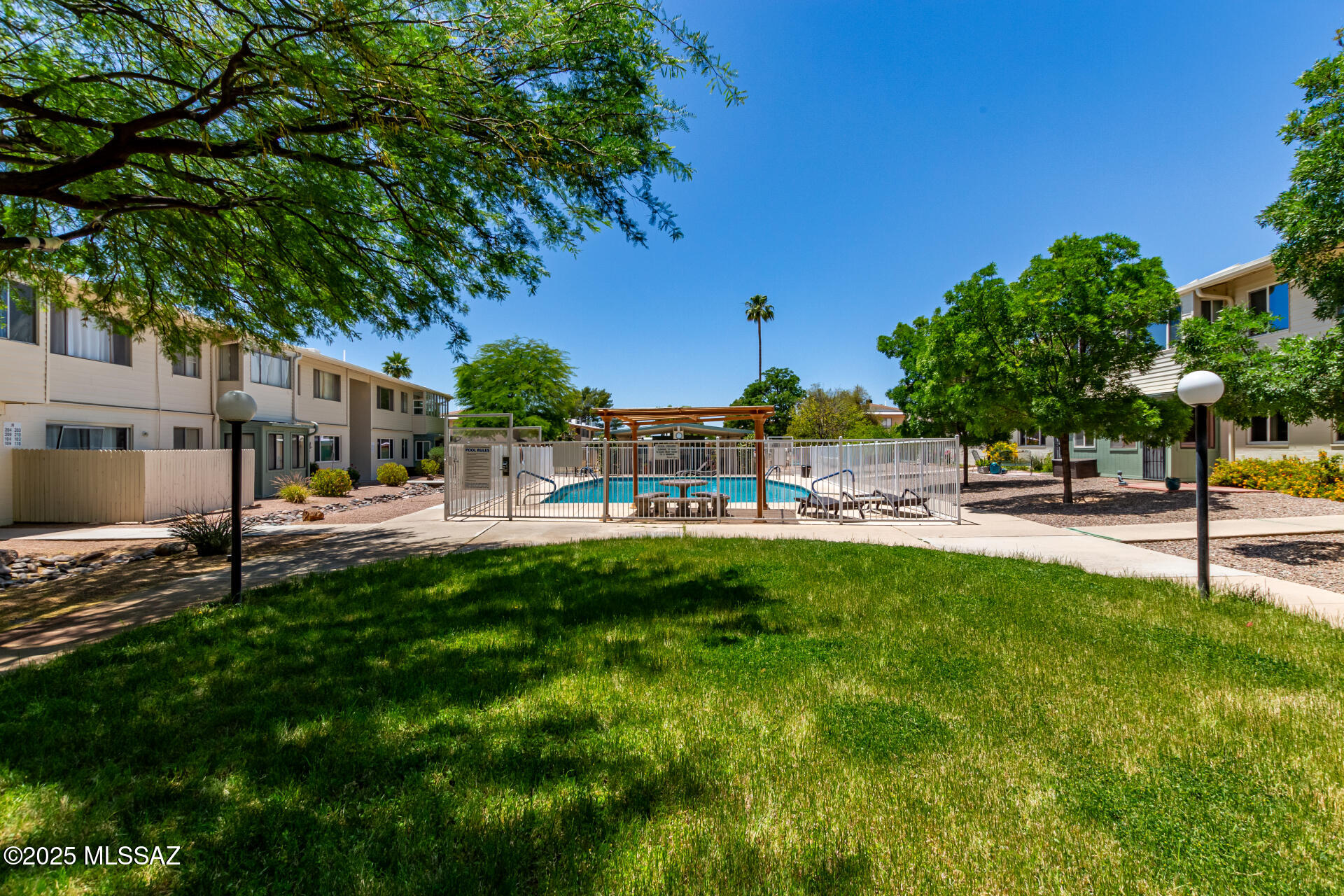 Sherwood Village Terrace (171-230) - Residential