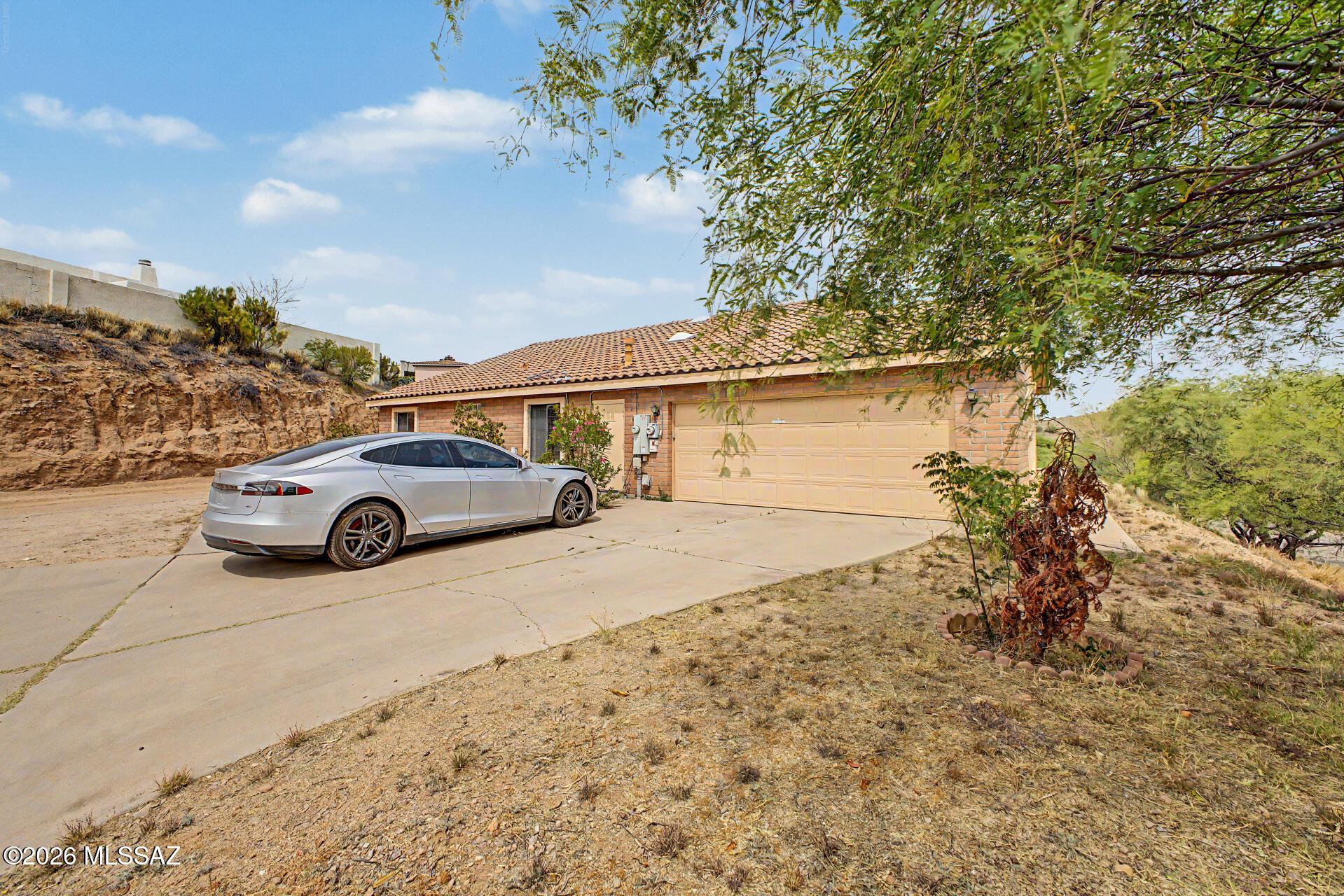 Mariposa Hills - Residential
