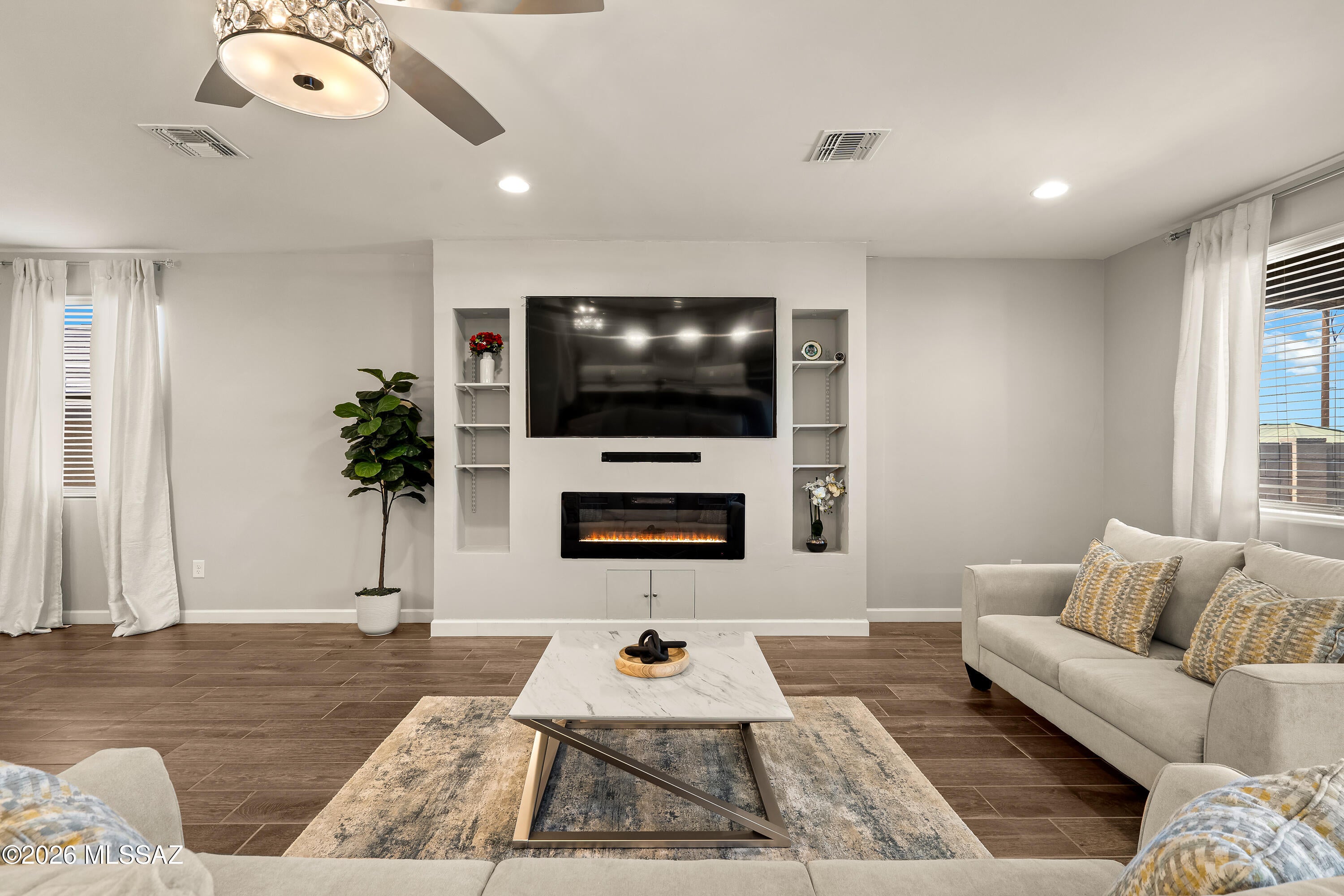 Twin Peaks and Lambert Lane - Residential