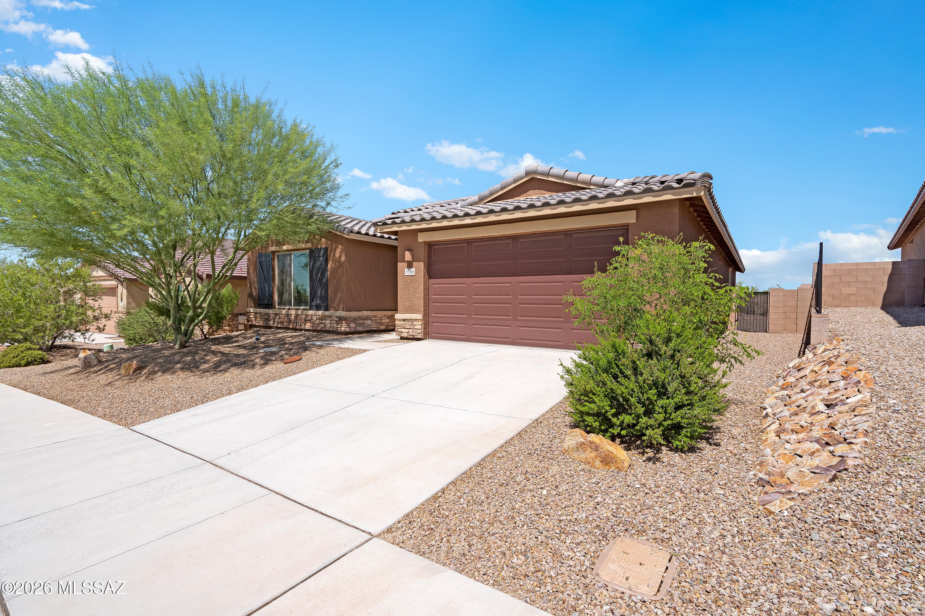 Twin Peaks and Lambert Lane - Residential