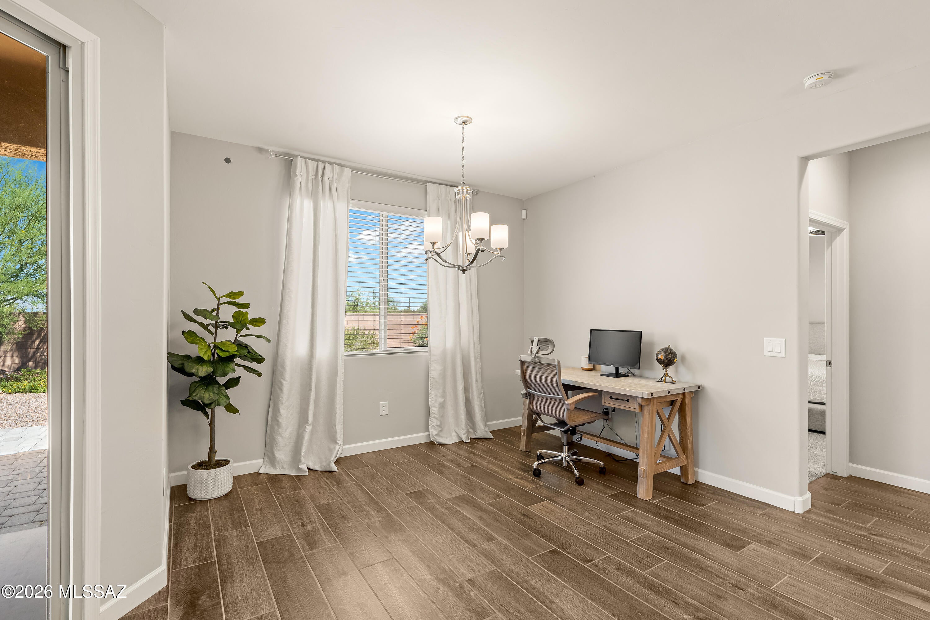 Twin Peaks and Lambert Lane - Residential
