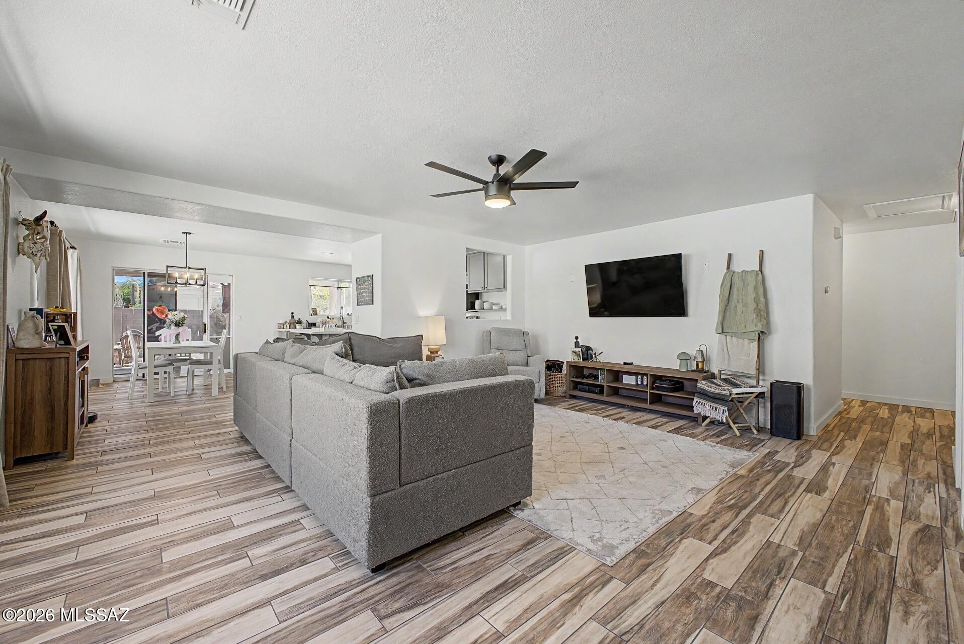 Rancho Del Lago (207-388) - Residential