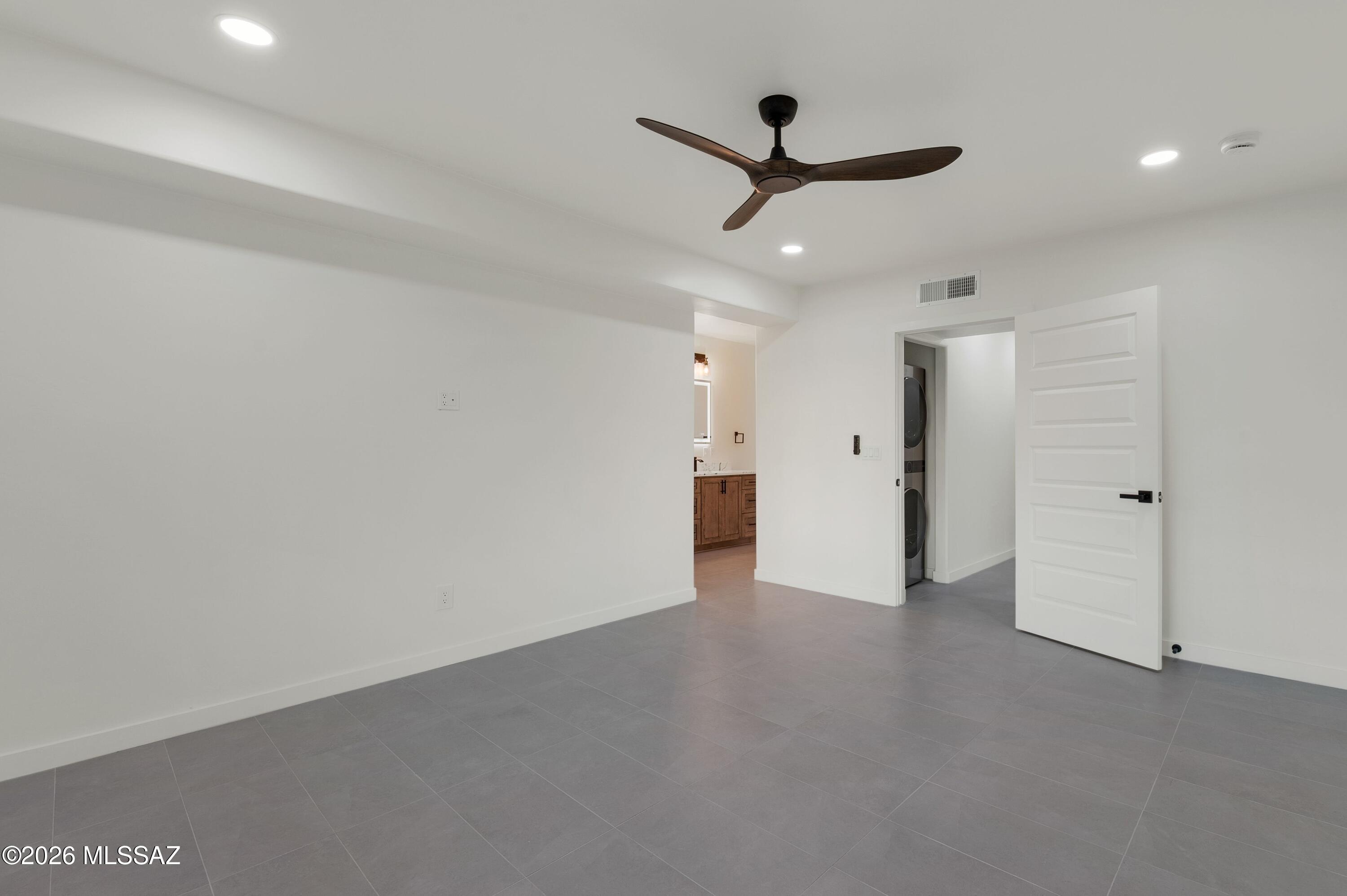 Sunrise Presidio Townhomes (1-297) - Residential