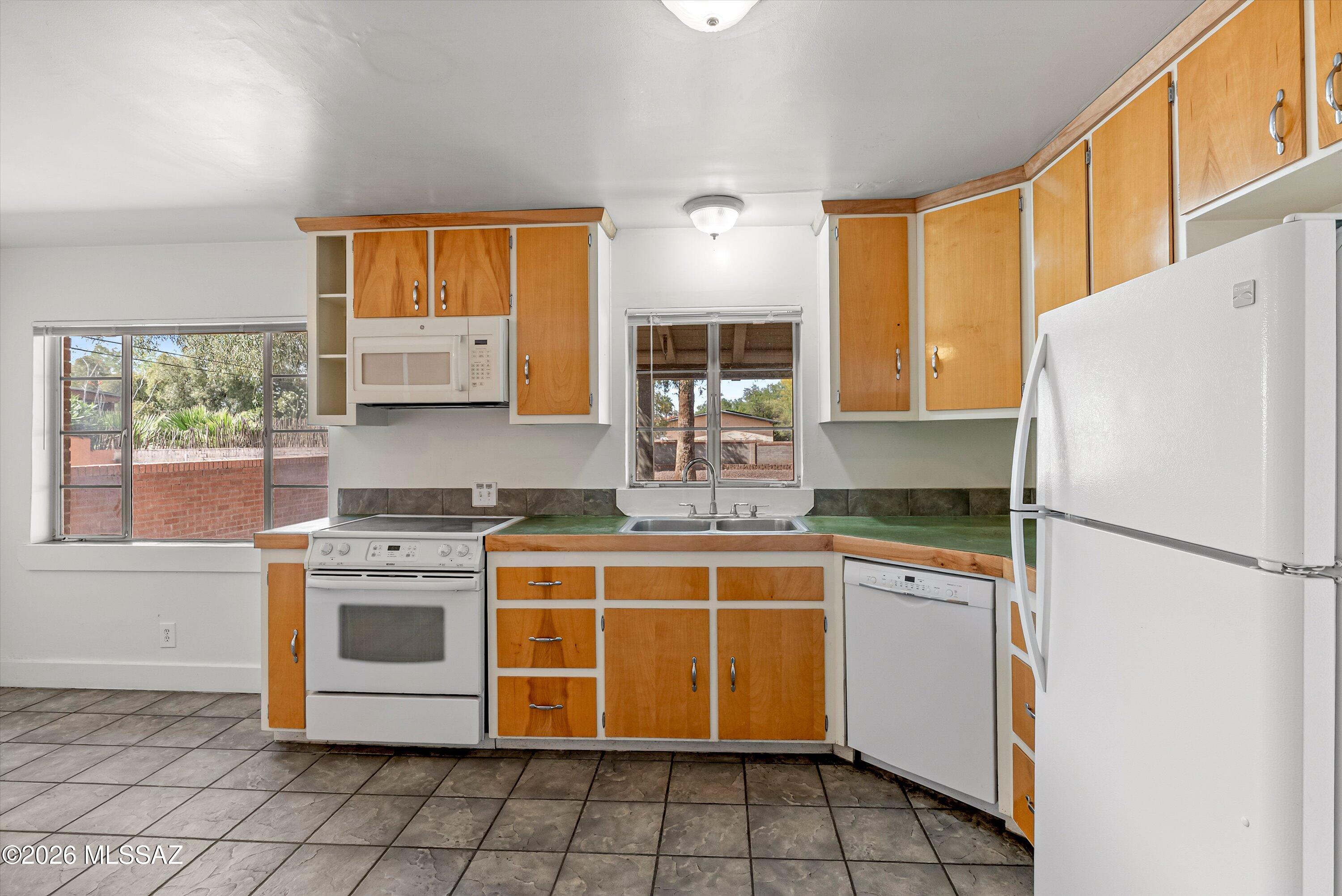 Encanto Park - Residential