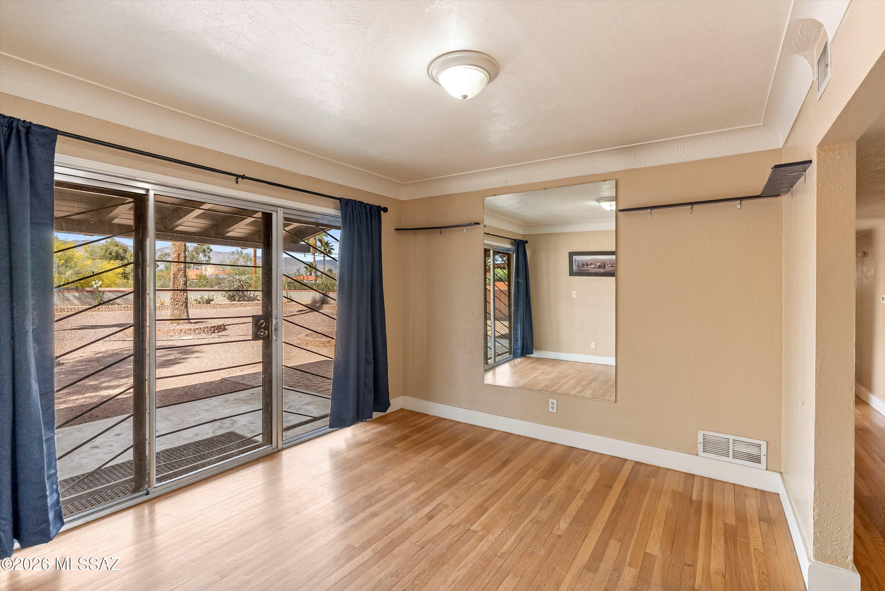Encanto Park - Residential