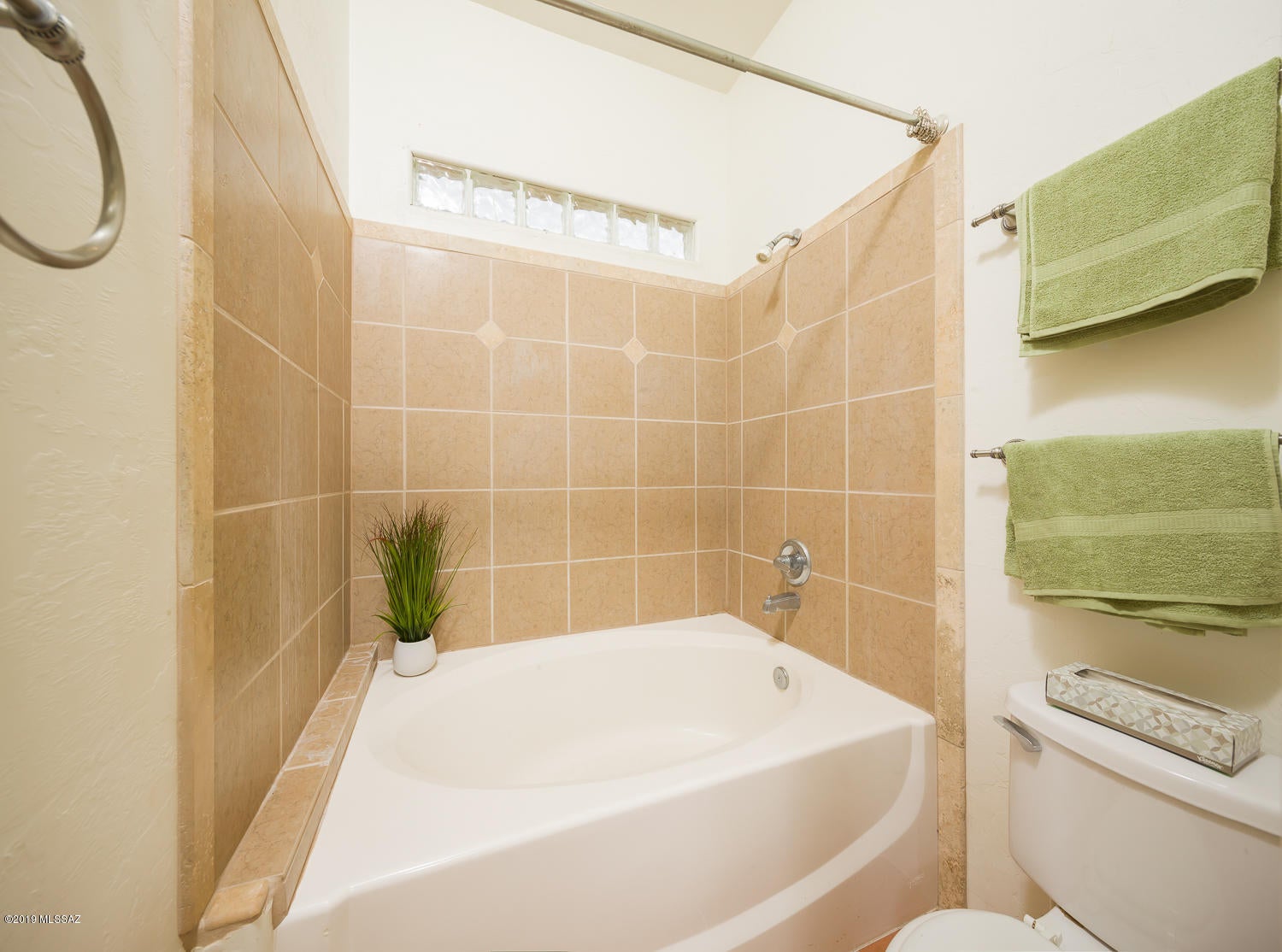 Freestone Terrace (1-24) - Residential Lease