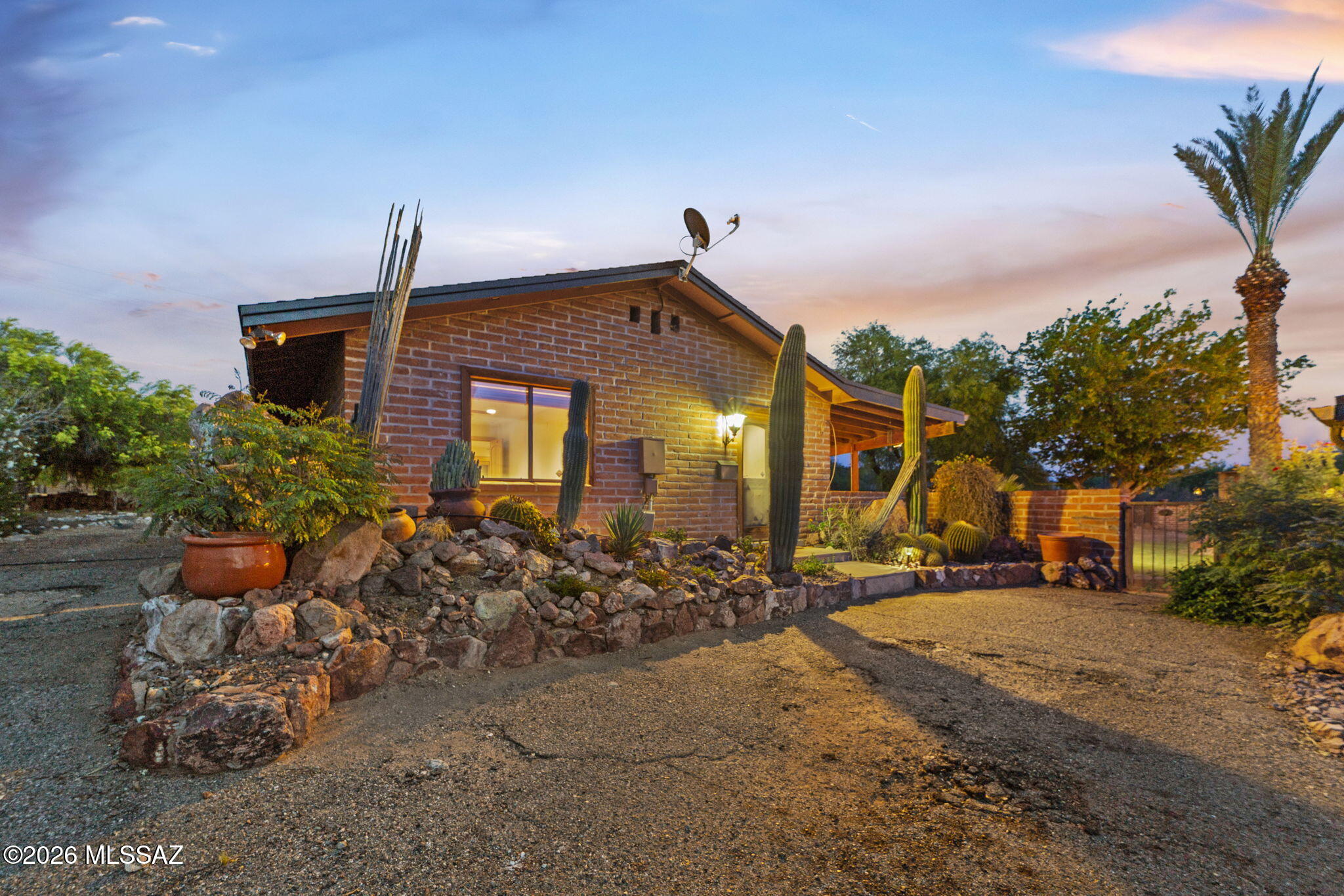 Casas Adobes Estates NO. 2-A Resub. - Residential