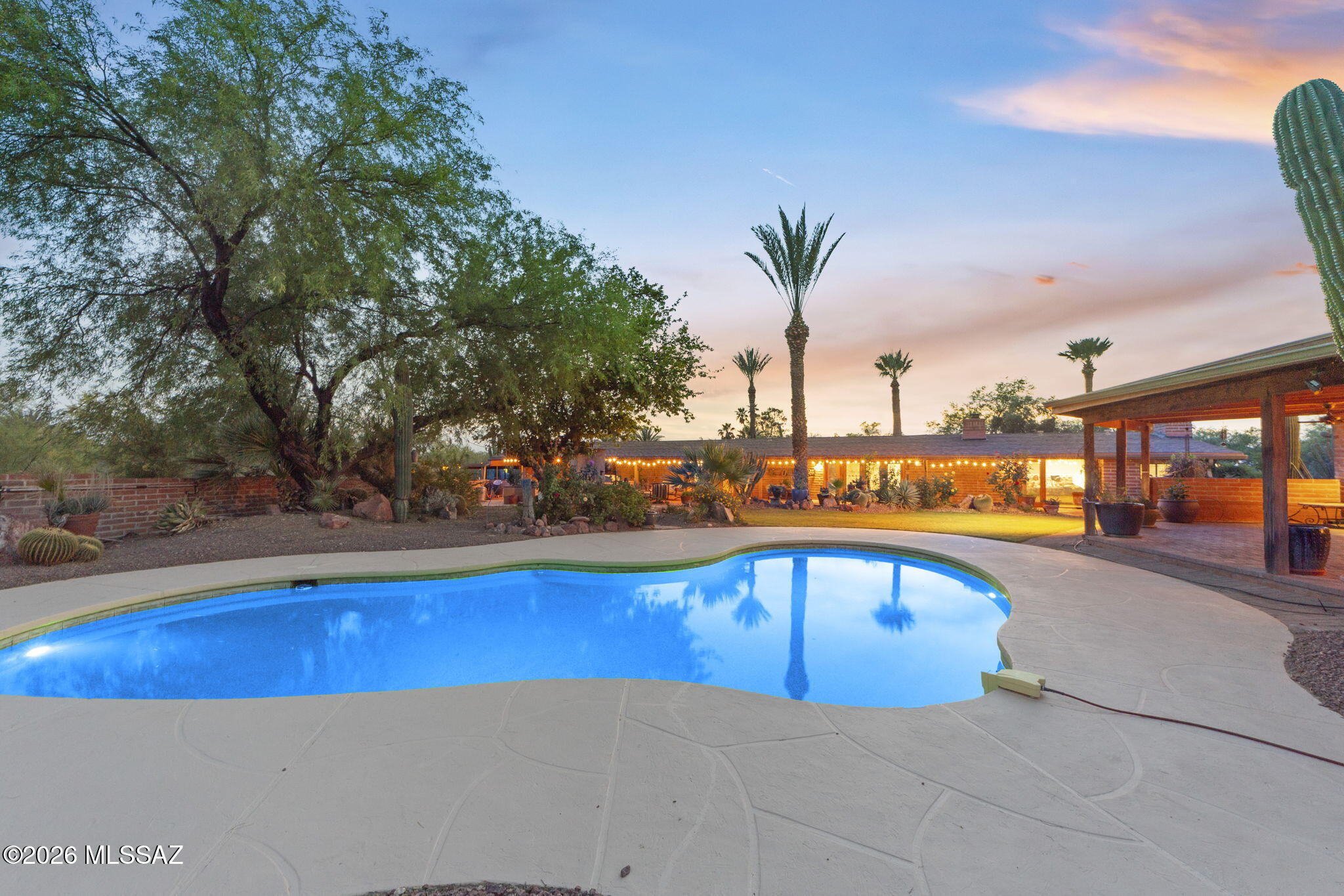 Casas Adobes Estates NO. 2-A Resub. - Residential