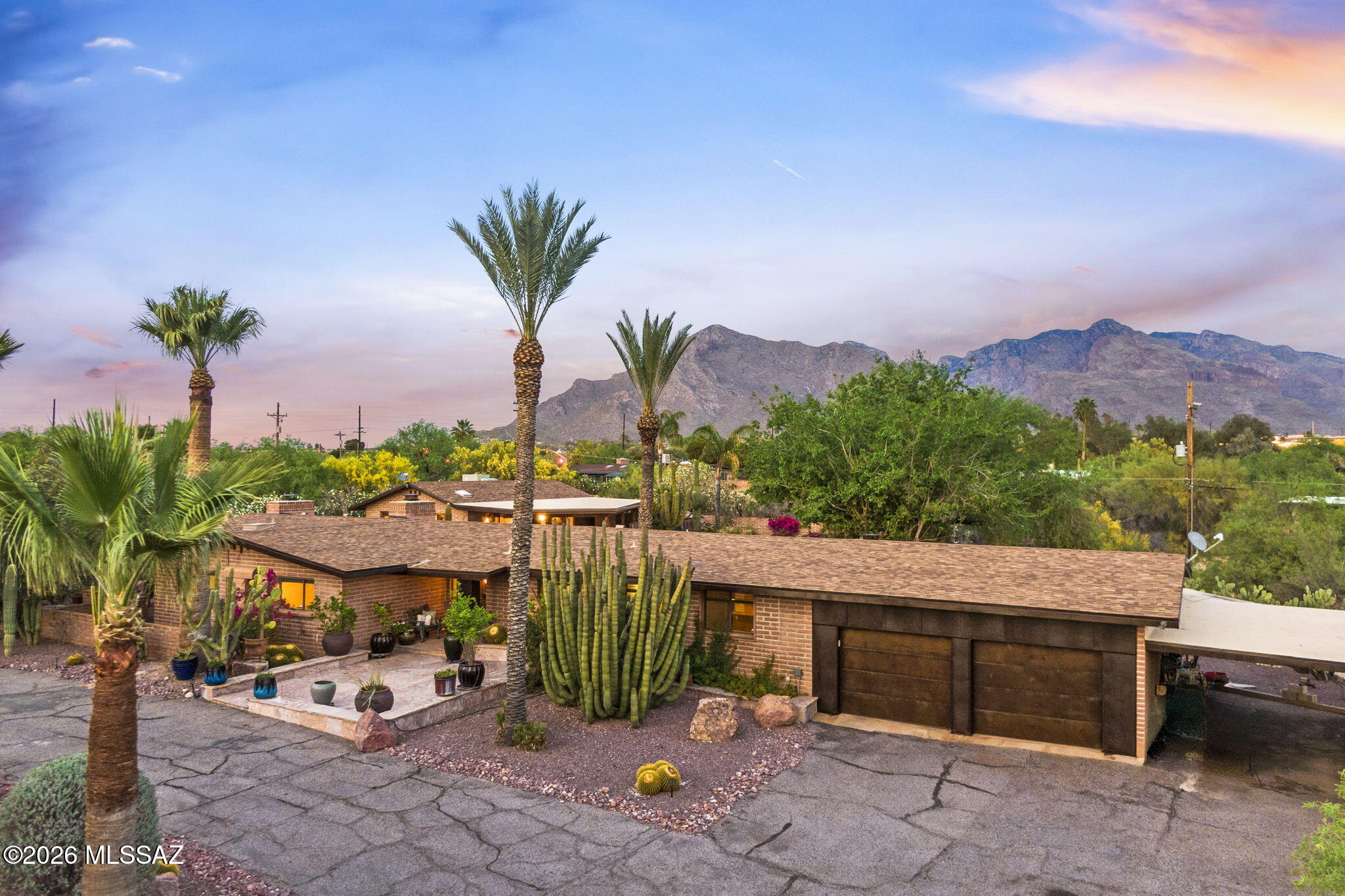Casas Adobes Estates NO. 2-A Resub. - Residential