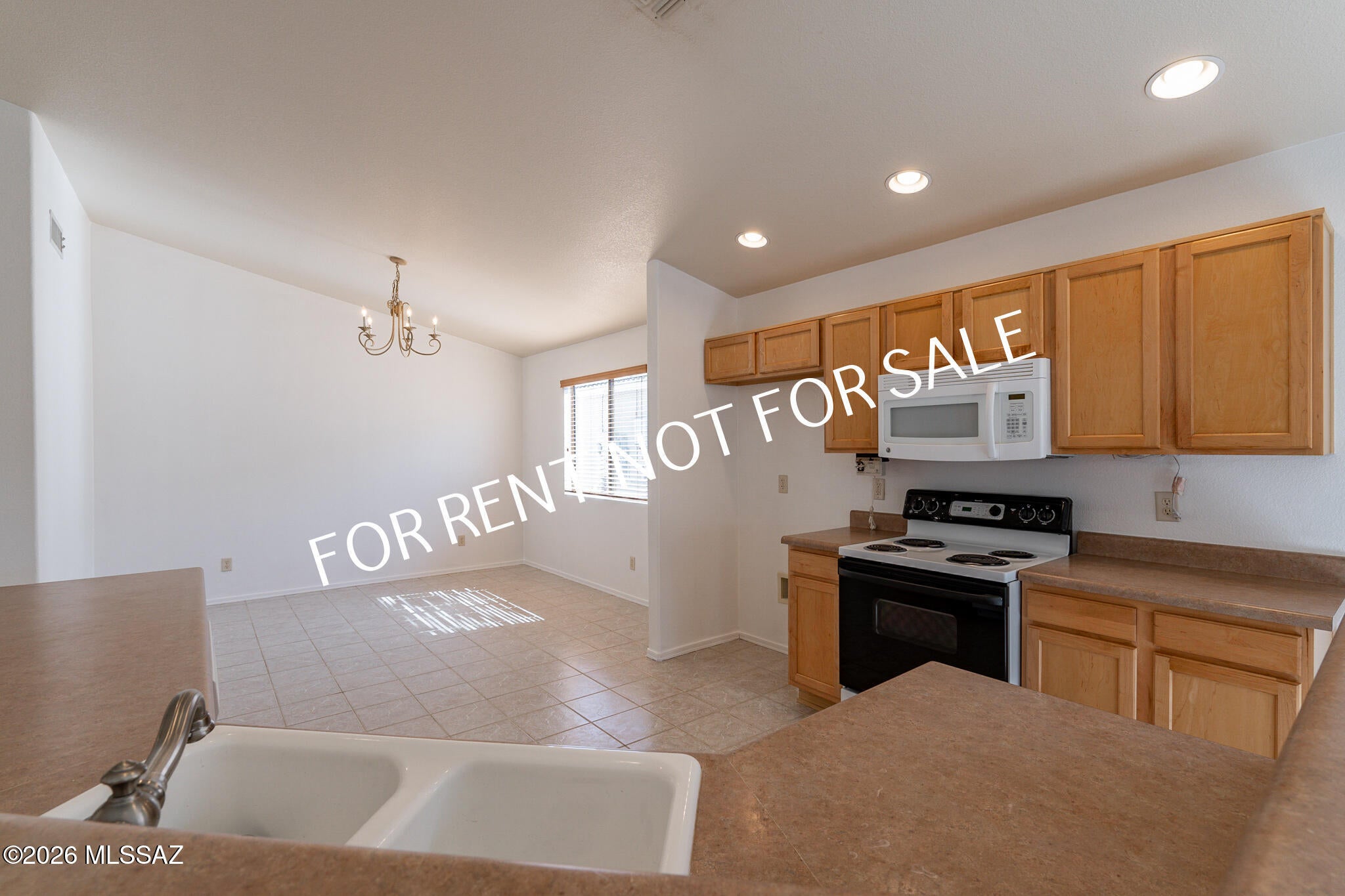 Mona Lisa Heights II - Residential Lease