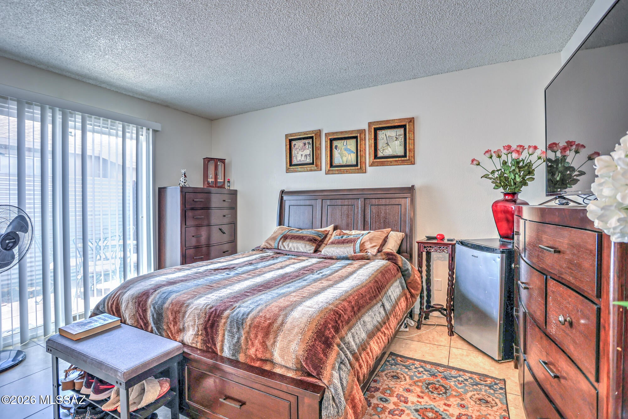 Waters Edge Condos. - Residential