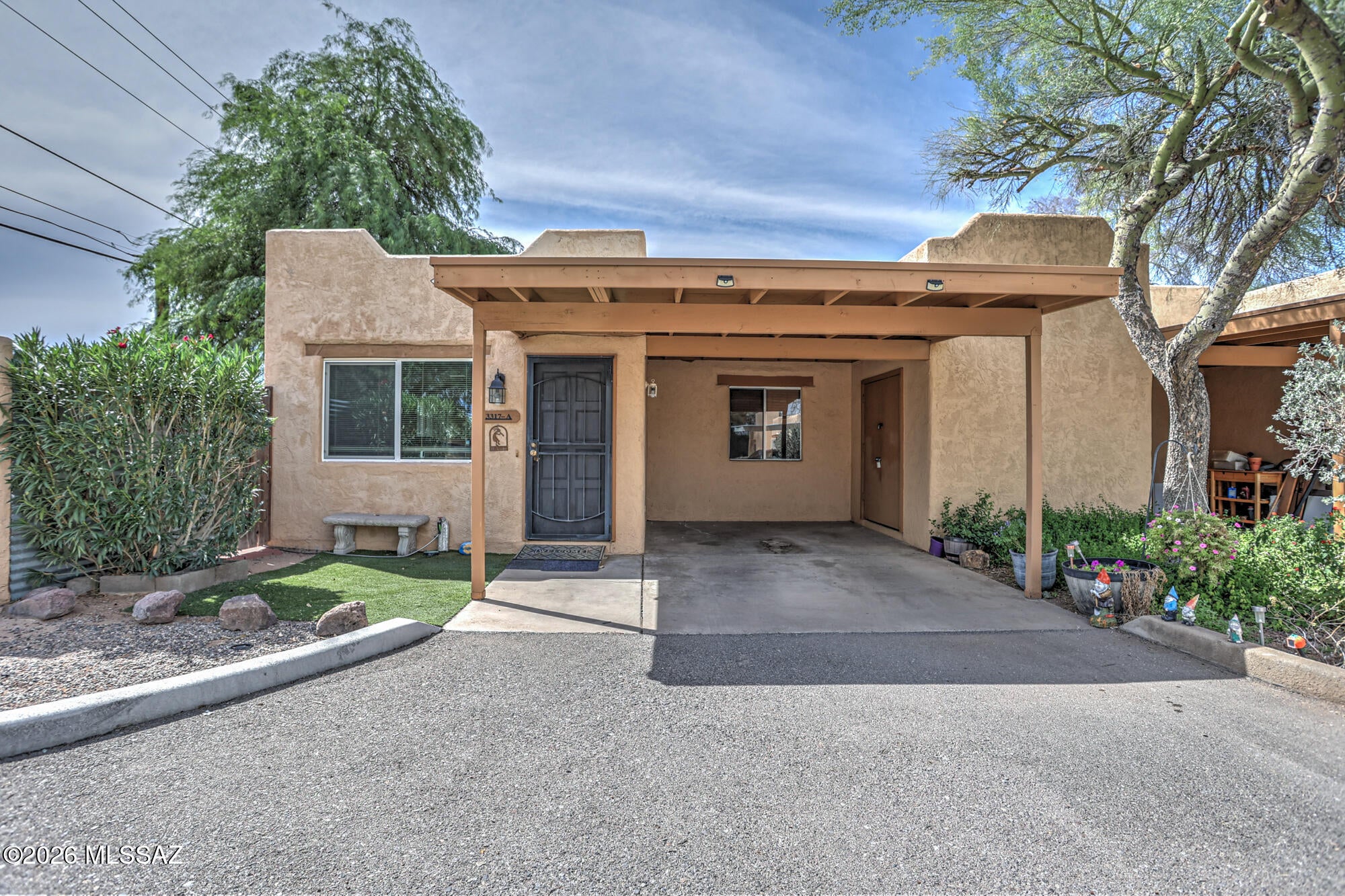 Welcome HOME!
Located in the desirable central Tucson area, this home is conveniently situated near the University of Arizona, shopping, restaurants, schools, parks, and everyday amenities! 
This 2 bedroom 1 bath features oversized bedrooms, an updated walk in shower, laundry room converted for ease of access through second bedroom and a cozy outdoor entertaining space with pavers, perfect for low maintenance care.