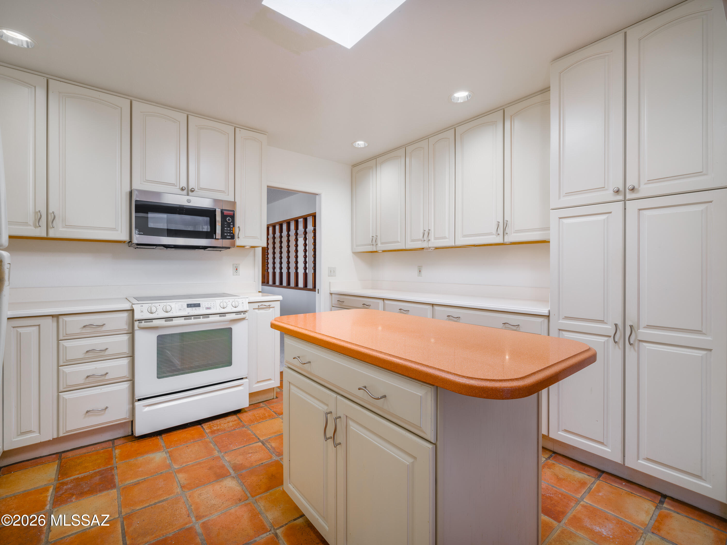 Catalina Foothills Estates NO. 7 - Residential