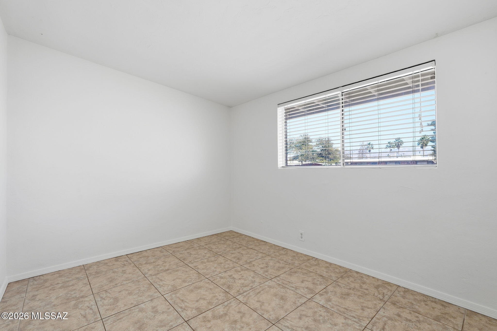 Tierra Del Sol (1-2) - Residential