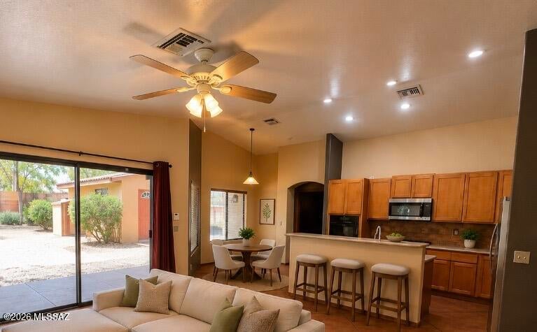 Monterey Addition - Residential Lease