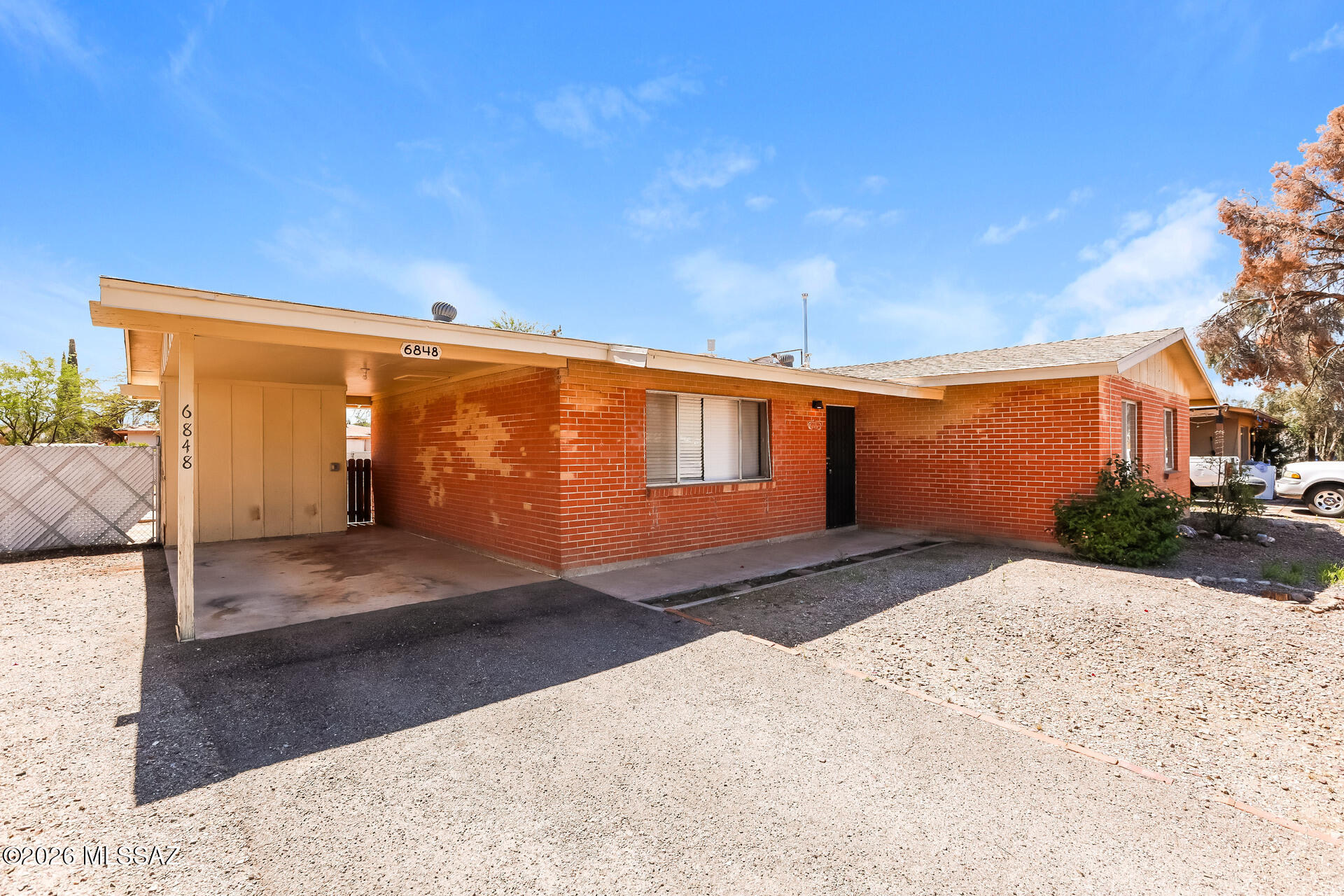 Vista Del Prado (1-274) - Residential Lease