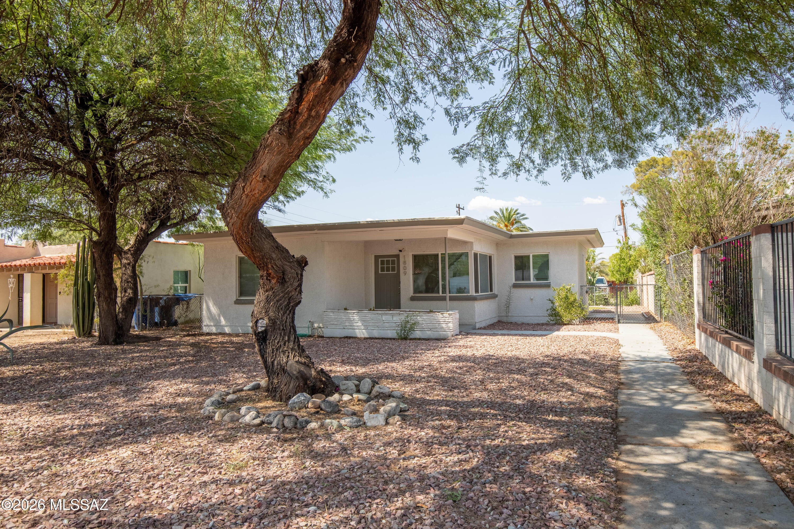 Jefferson Park - Residential