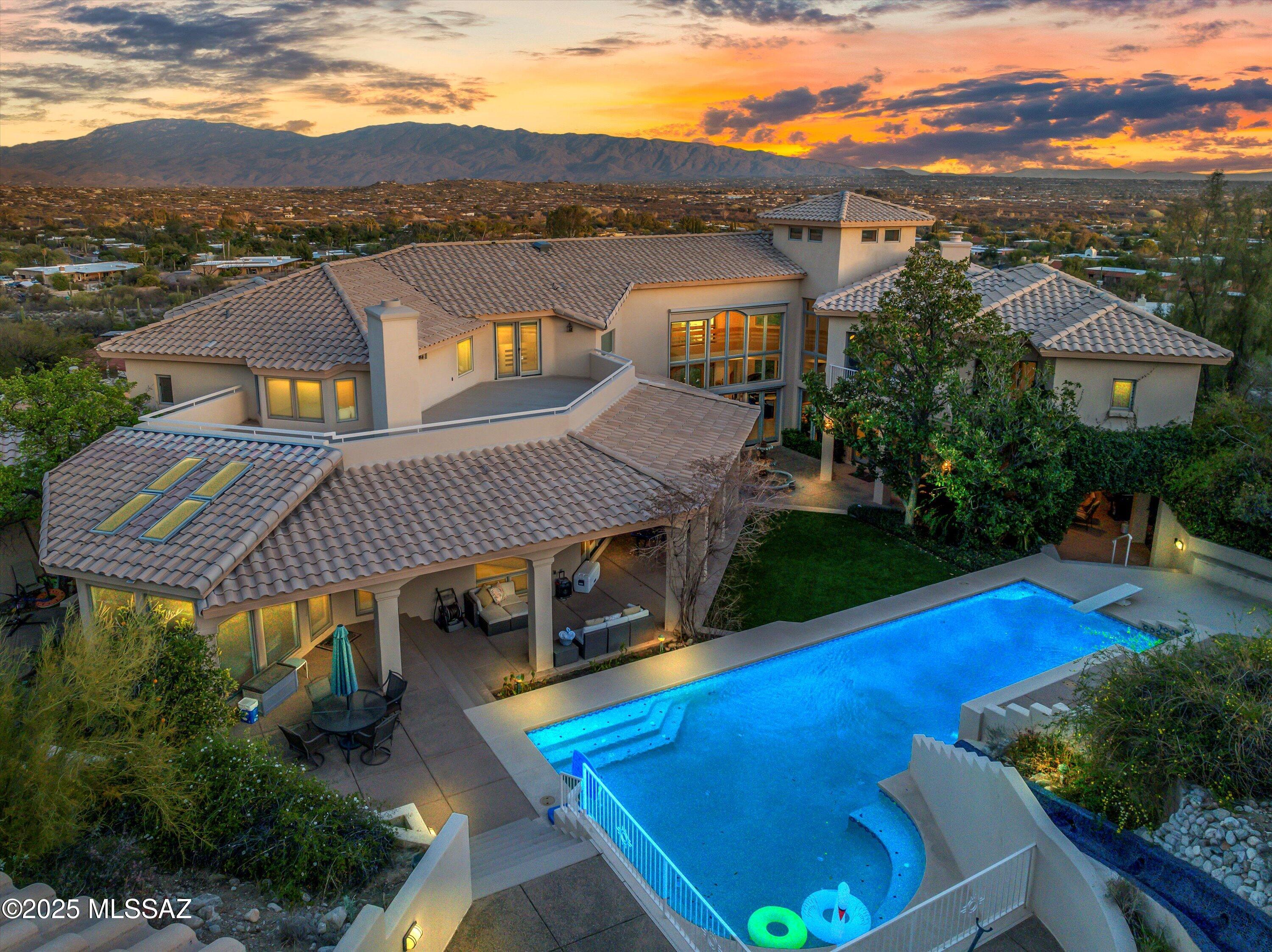 Sabino Vista Hills (66-100) - Residential