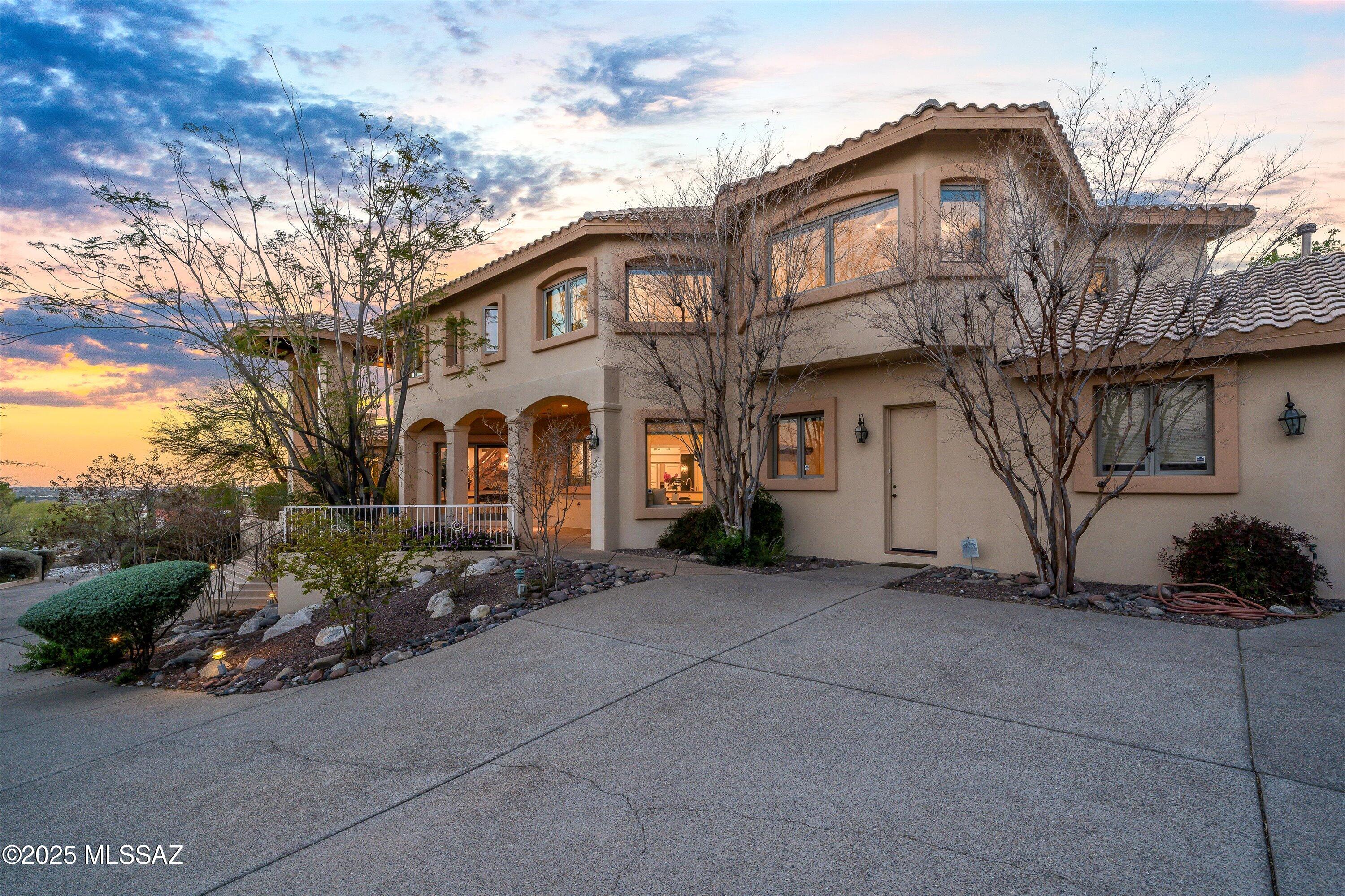 Sabino Vista Hills (66-100) - Residential