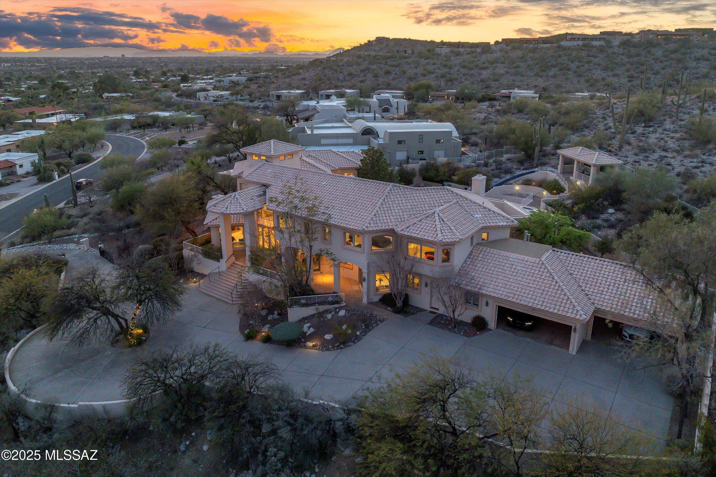 Sabino Vista Hills (66-100) - Residential